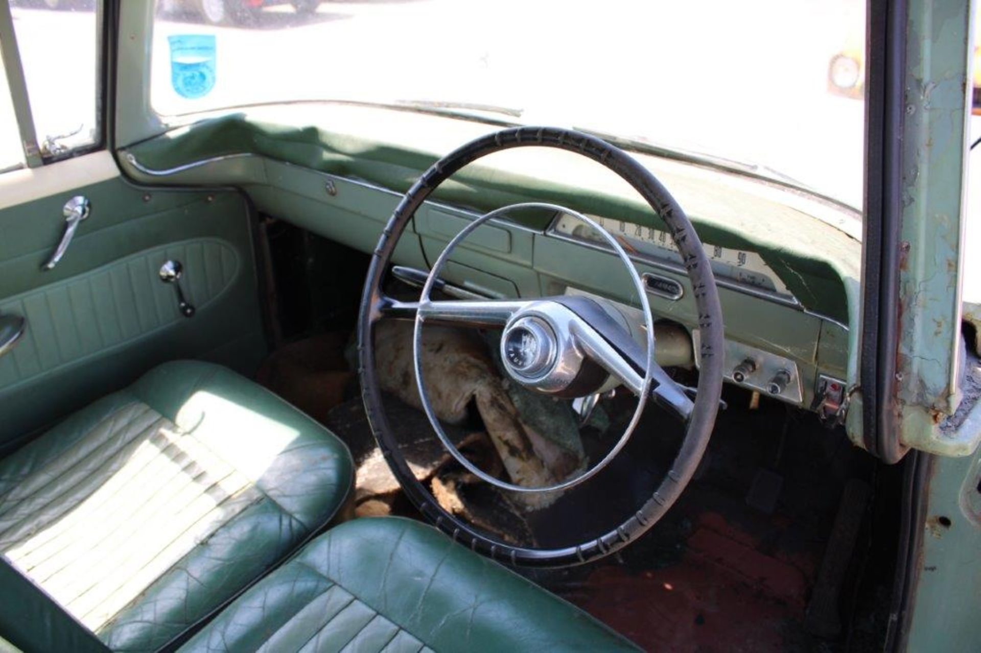 1961 Vauxhall Victor Deluxe - Image 15 of 36