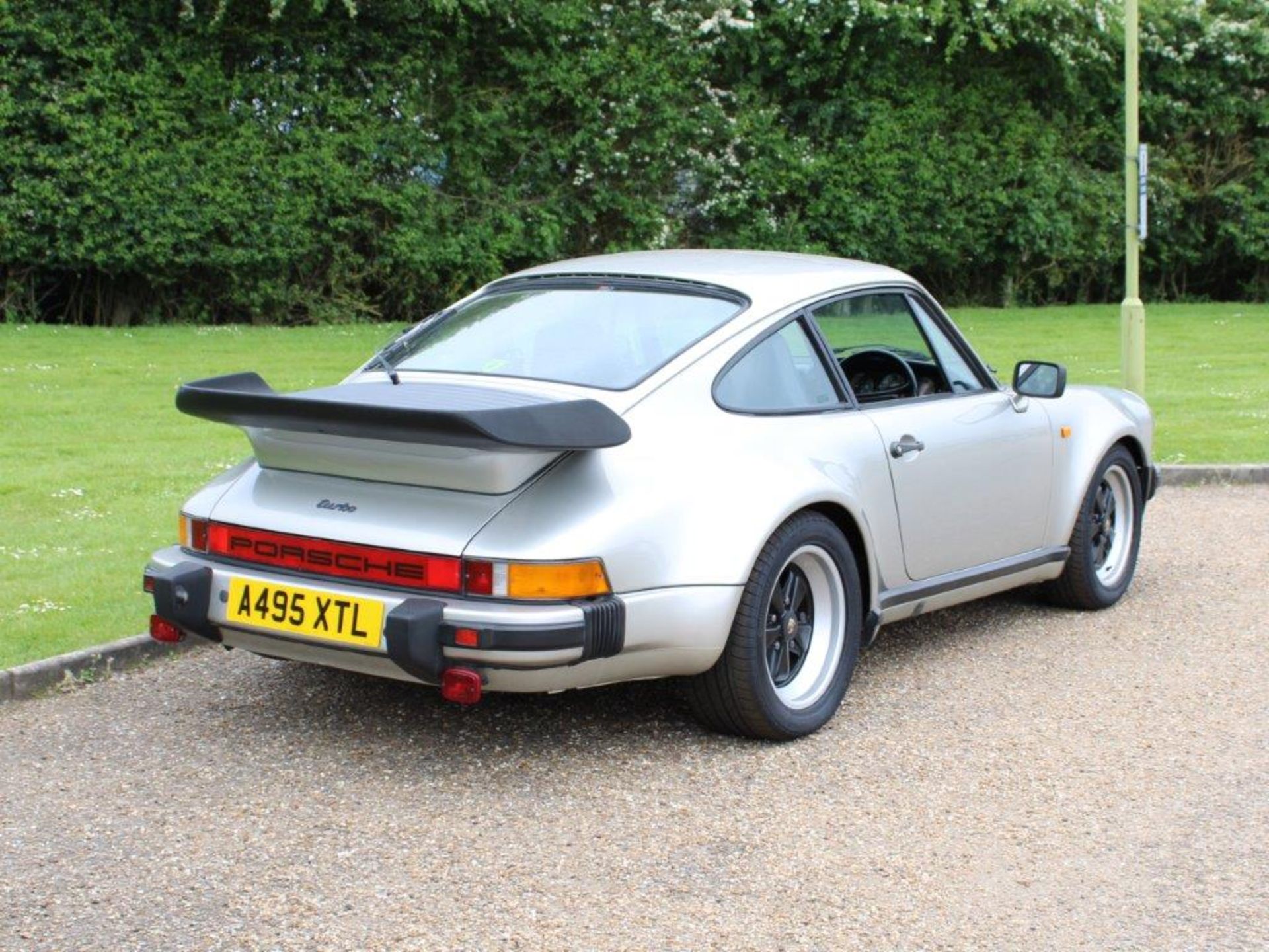 1983 Porsche 911 (930) Turbo - Image 6 of 18