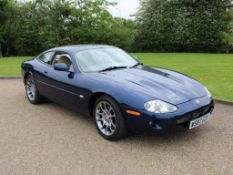 2000 Jaguar XKR 4.0 Coupe Auto