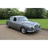 1969 Daimler 250 ManualFitted with 2.0 prima turbo diesel