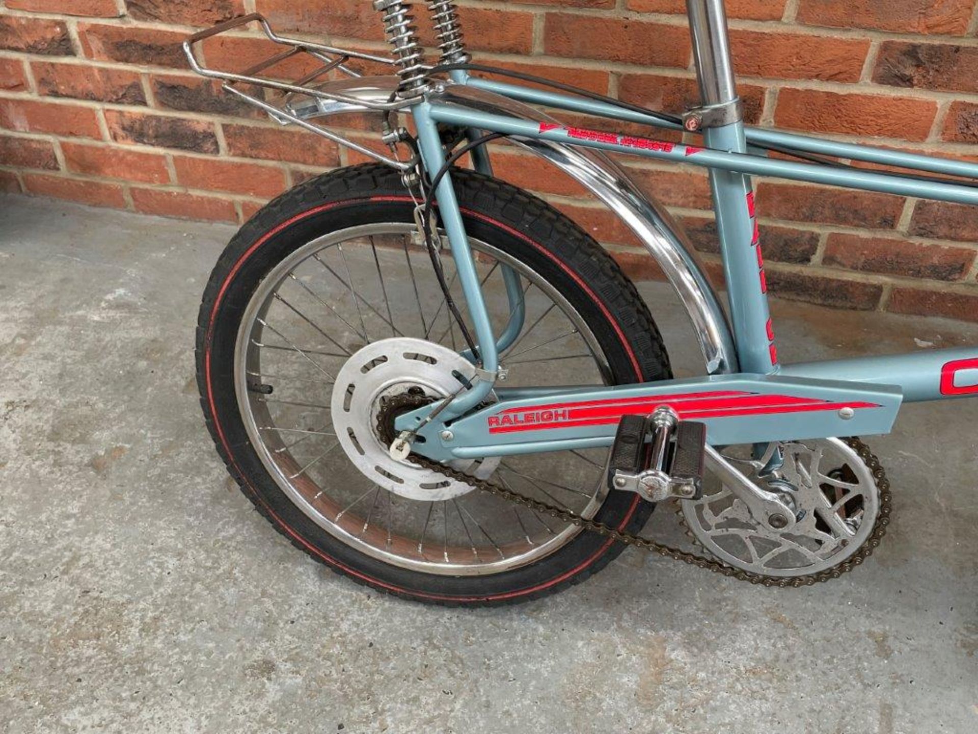 Raleigh Chopper MK2 - Blue - Image 2 of 5