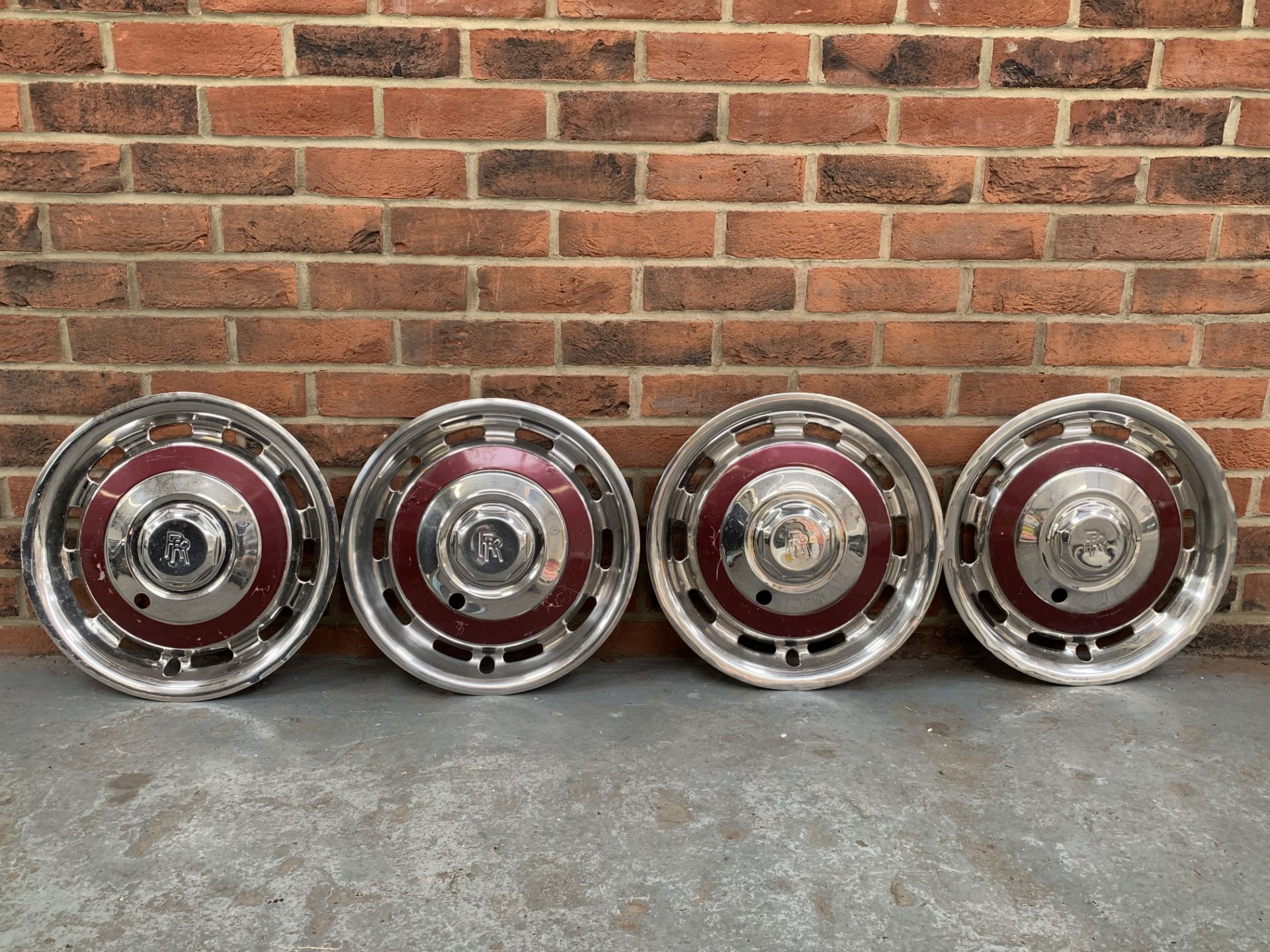 Set Of Four Rolls Royce Silver Shadow Hub Caps