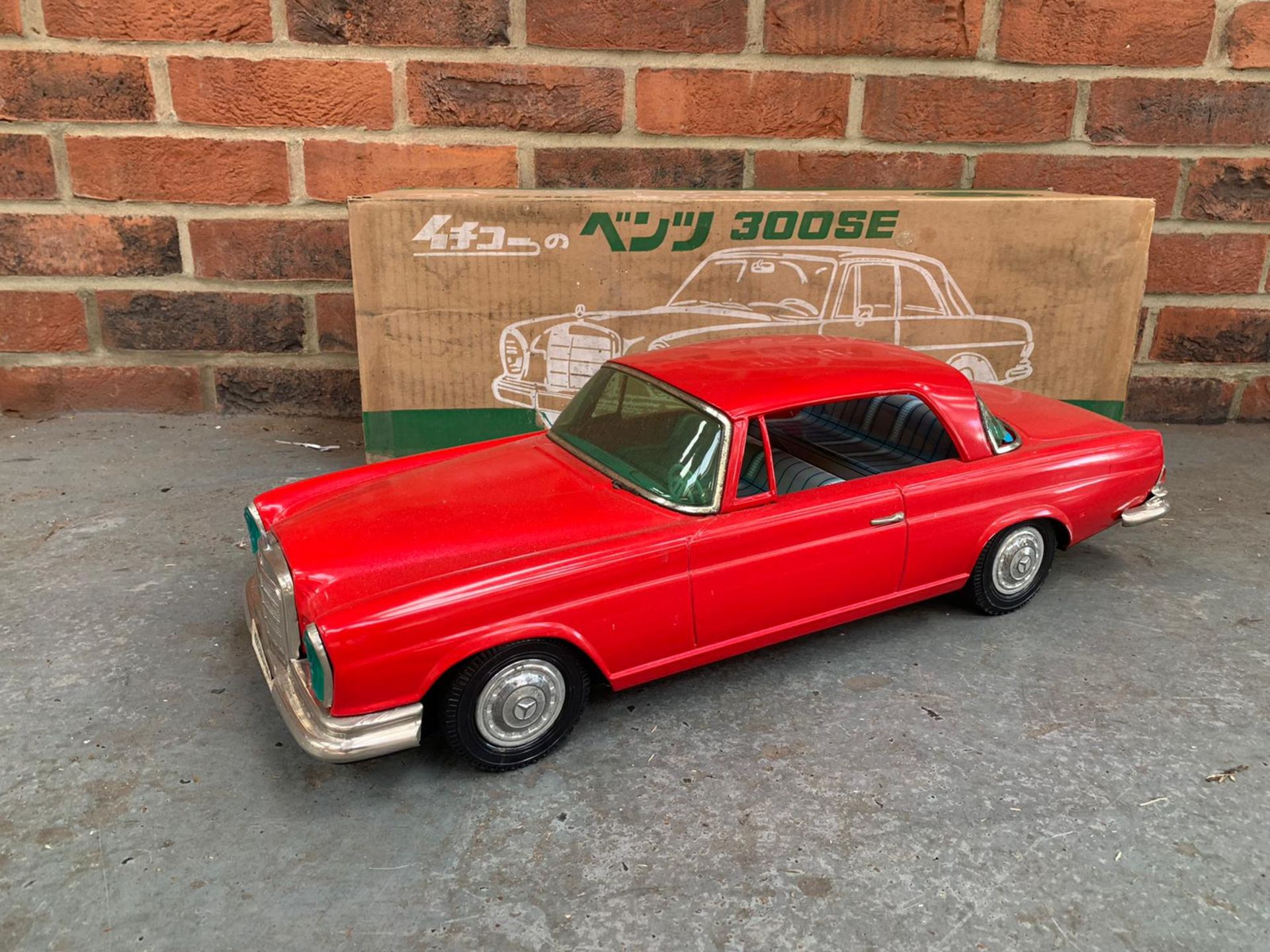 Boxed Model Tin Plate Mercedes 300SE - Image 2 of 3