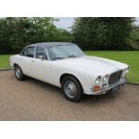 1973 Daimler Sovereign 4.2 Auto