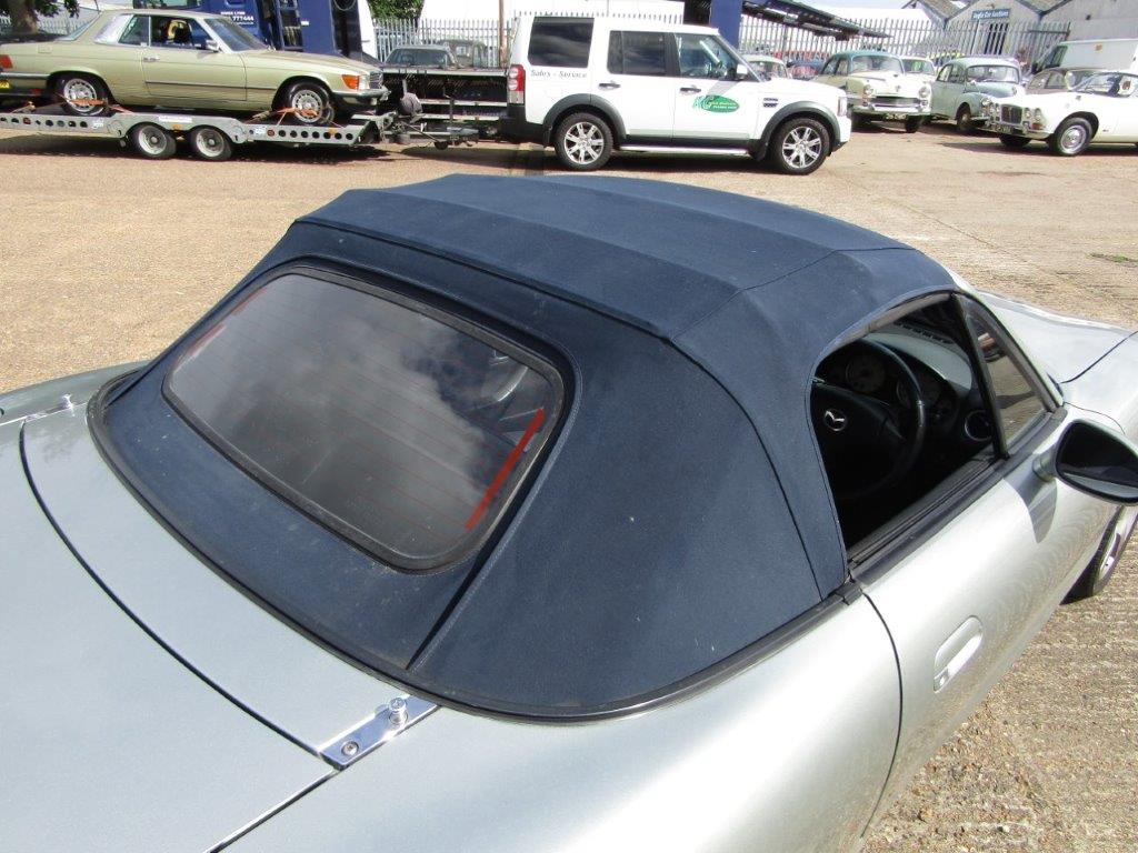 2003 Mazda MX-5 Nevada - Image 29 of 30