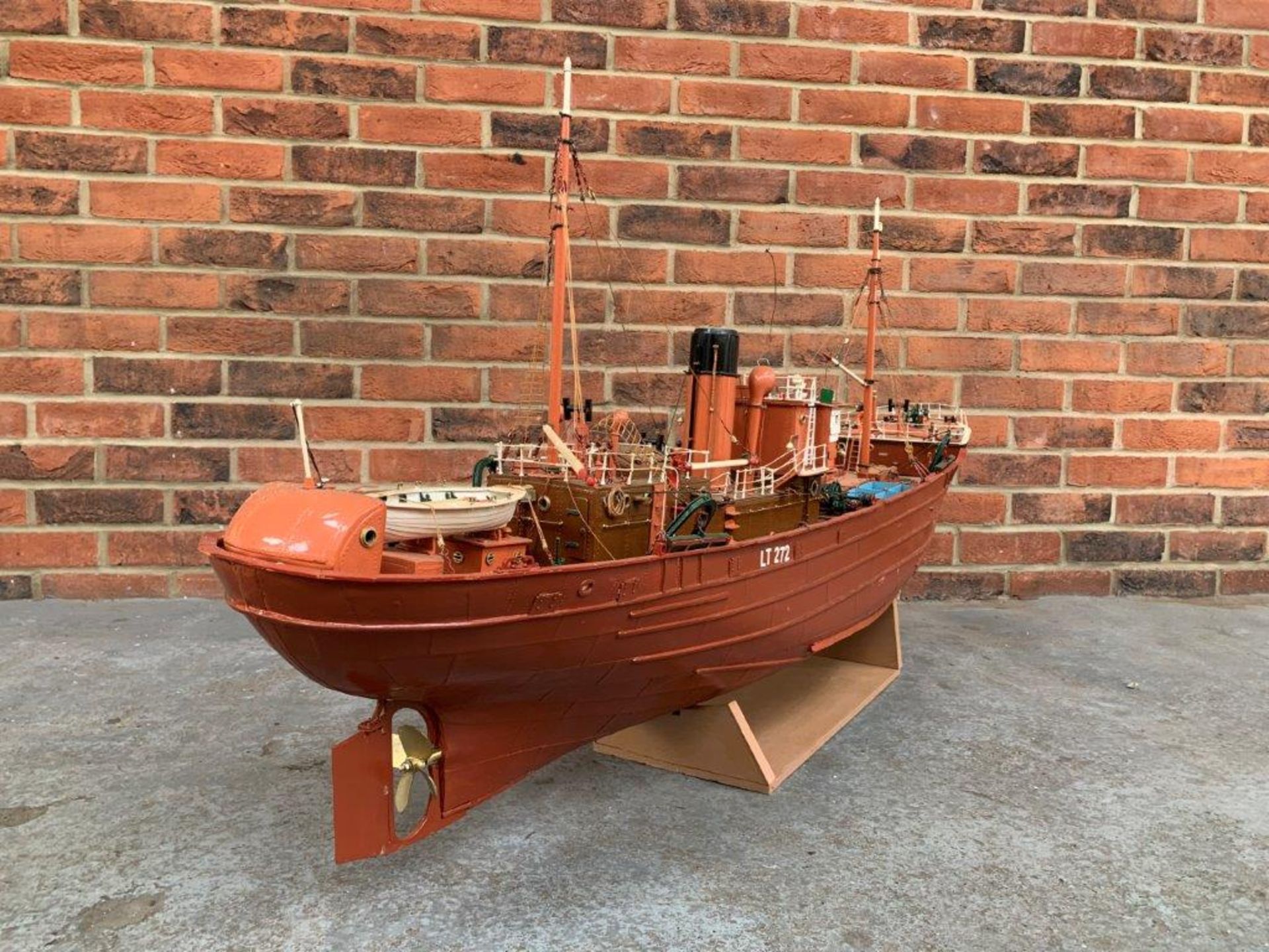 Boston Typhon, Large Wooden Model Boat - Image 3 of 4