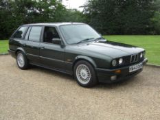 1990 BMW E30 325i Touring Auto