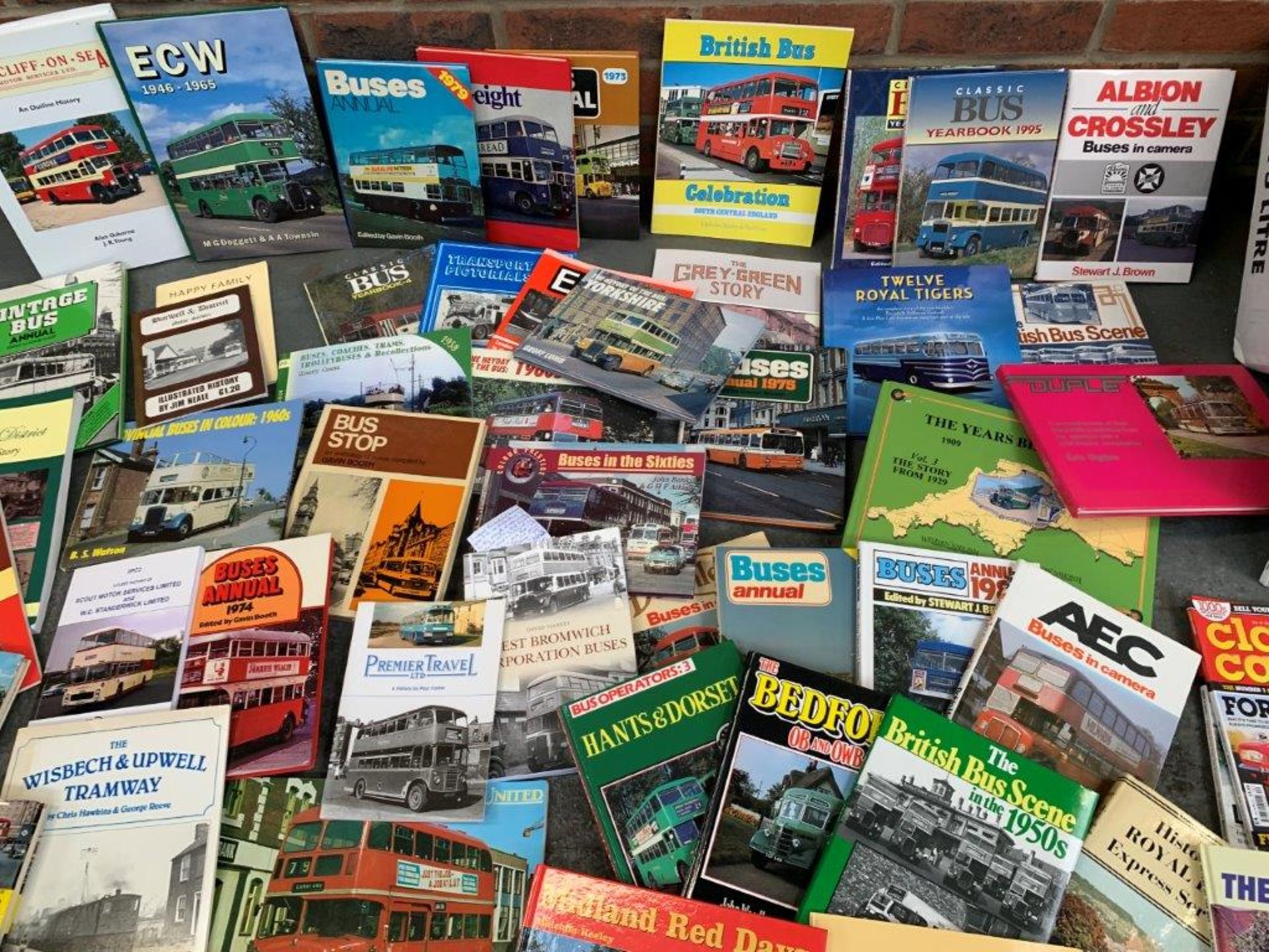 Large Quantity Of Bus Related Books & Magazines - Image 6 of 6