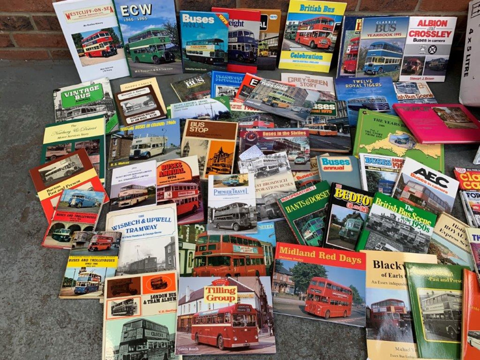 Large Quantity Of Bus Related Books & Magazines - Image 2 of 6