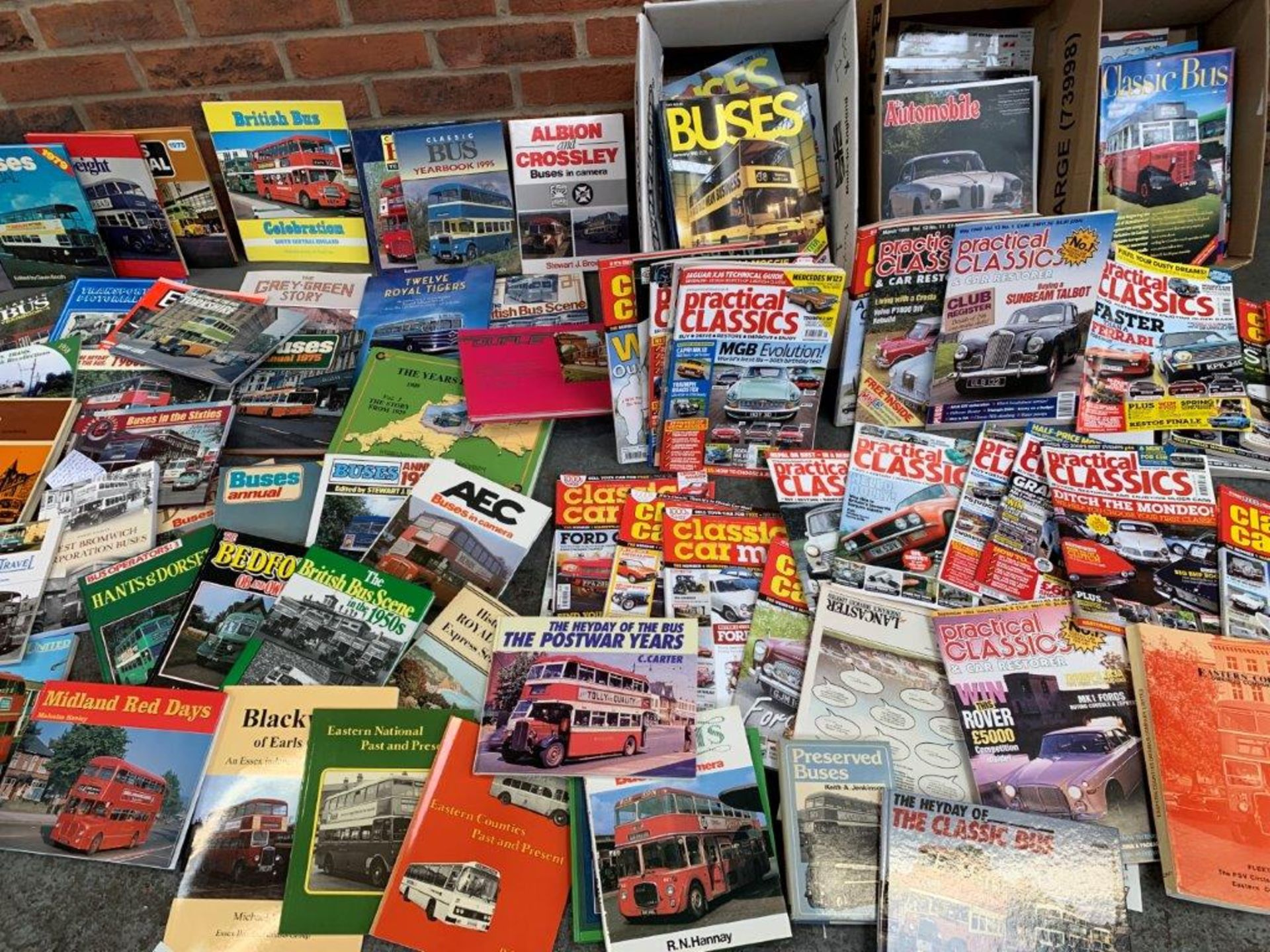 Large Quantity Of Bus Related Books & Magazines - Image 3 of 6