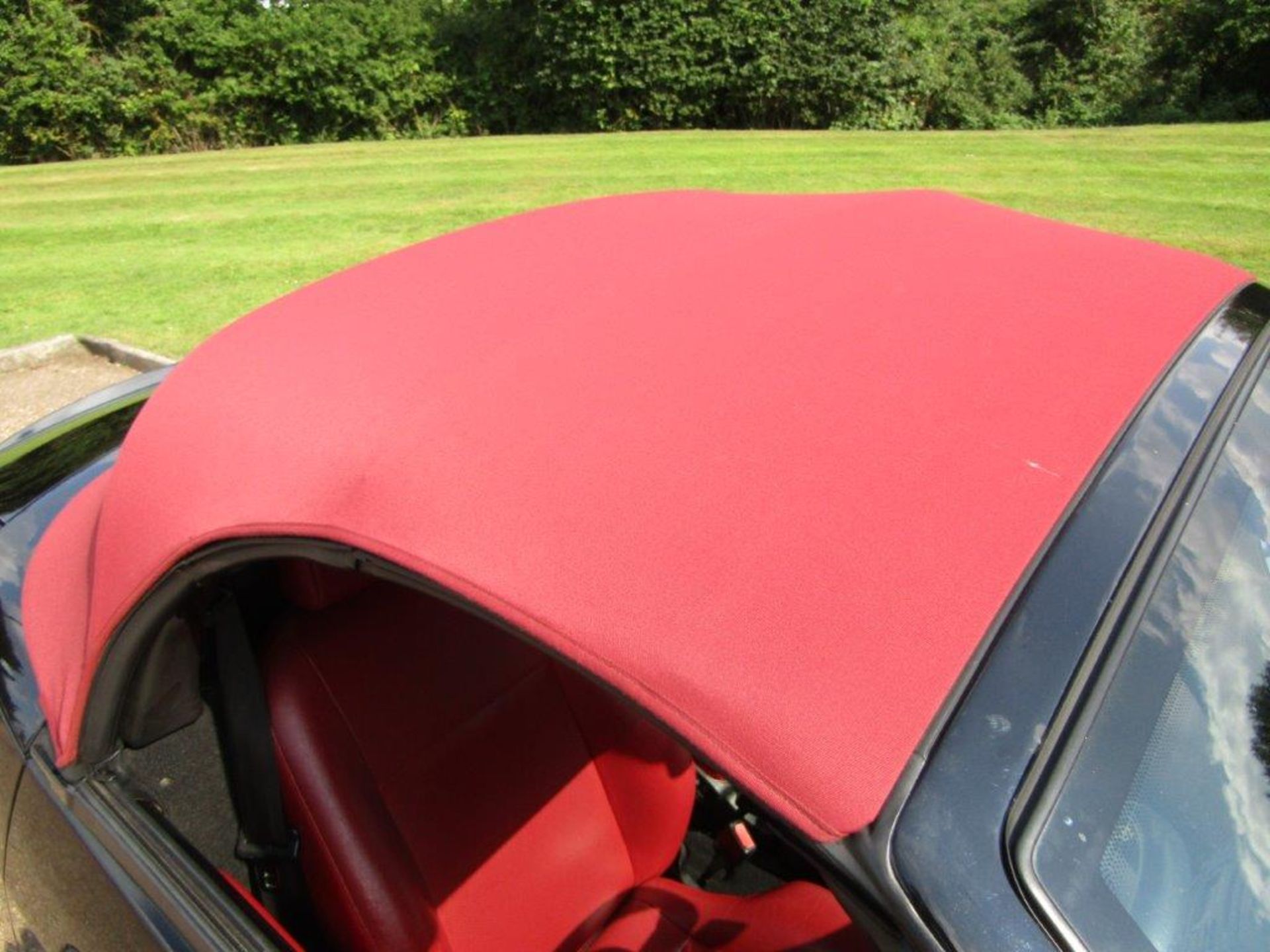 2005 Ford StreetKa Red - Image 20 of 20