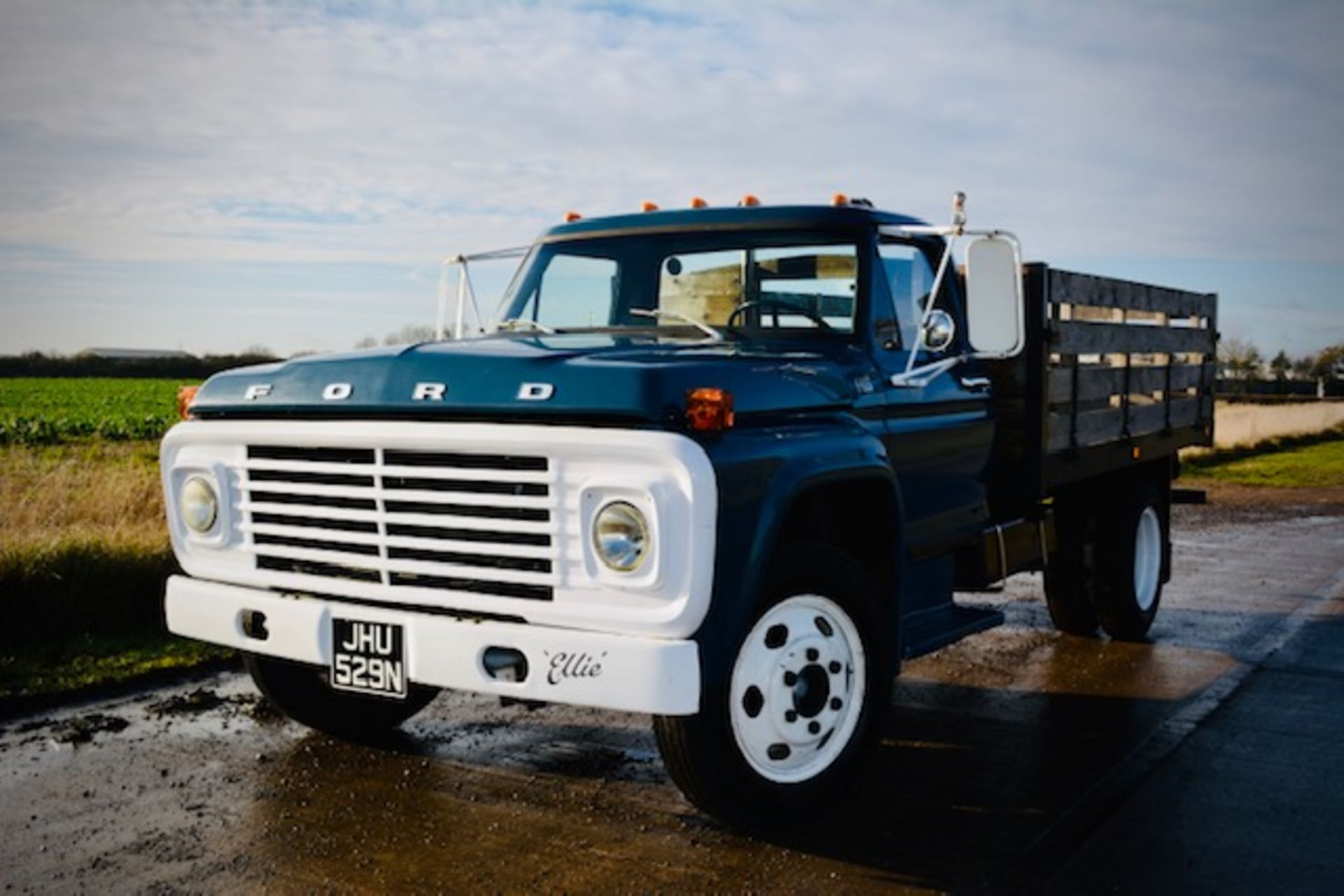 1975 Ford F600 Pick-Up Truck LHD