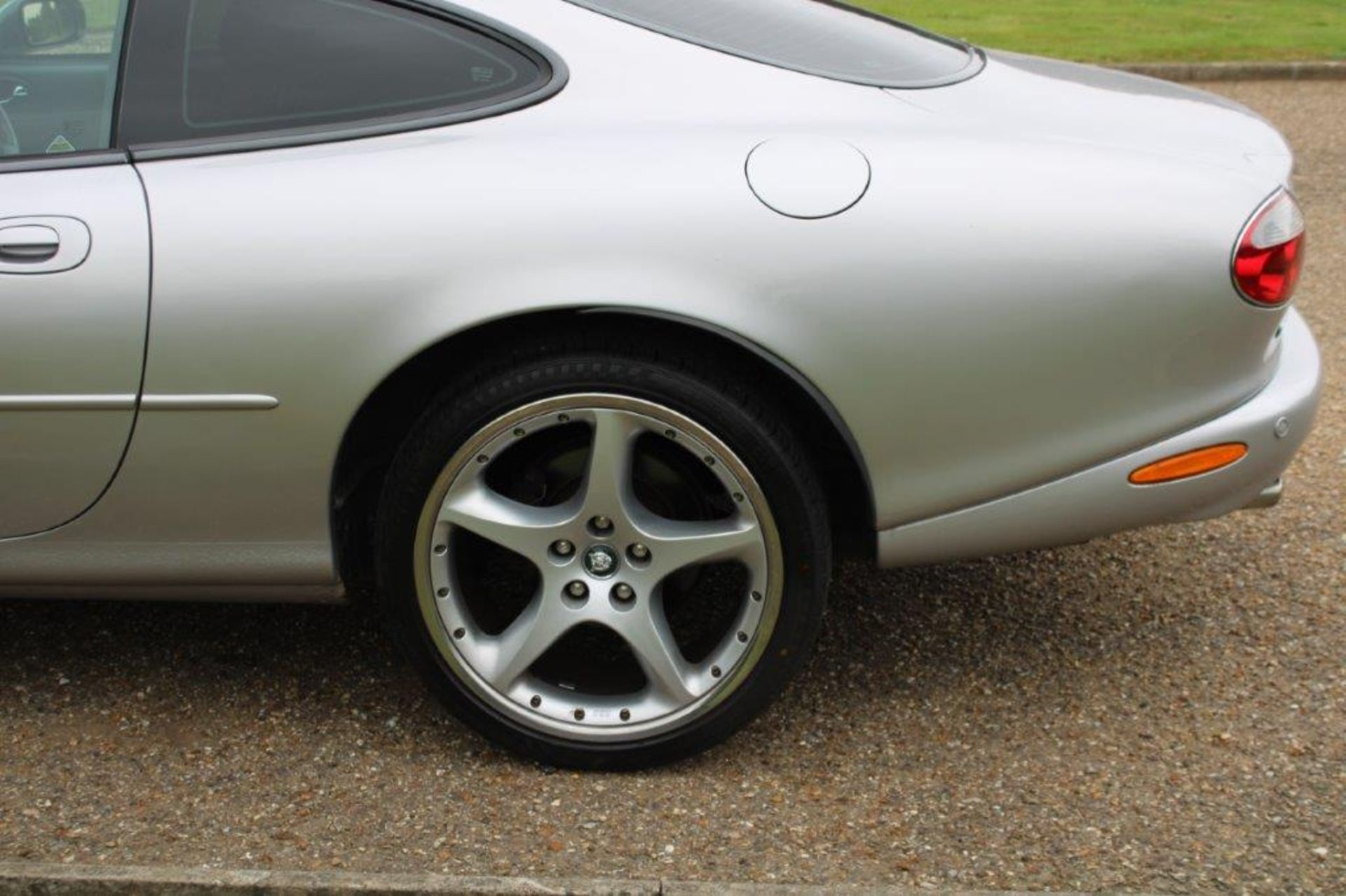 2003 Jaguar XK8 4.2 Coupe Auto - Image 21 of 23
