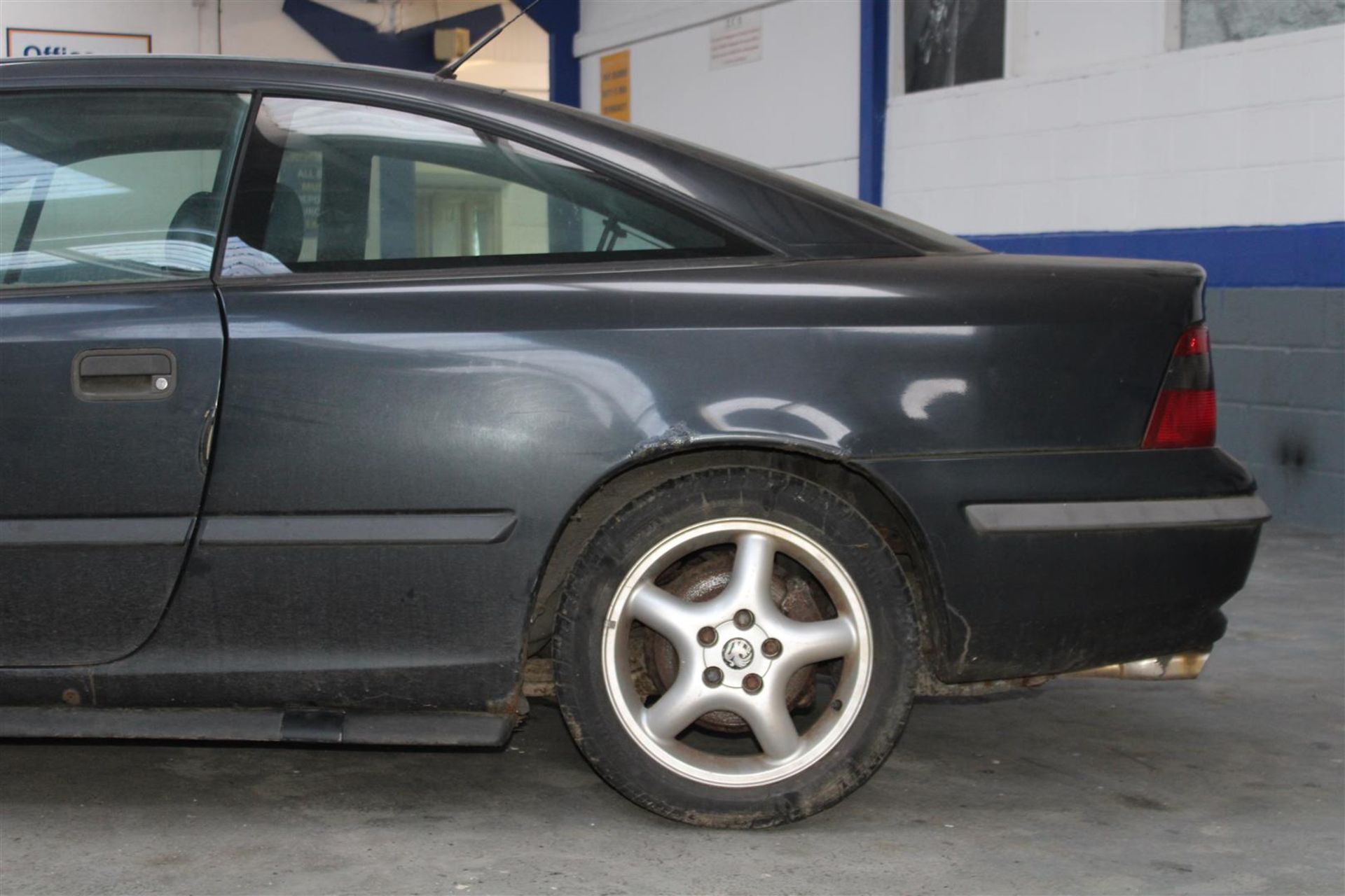 1993 Vauxhall Calibra Turbo 4x4 - Image 25 of 27