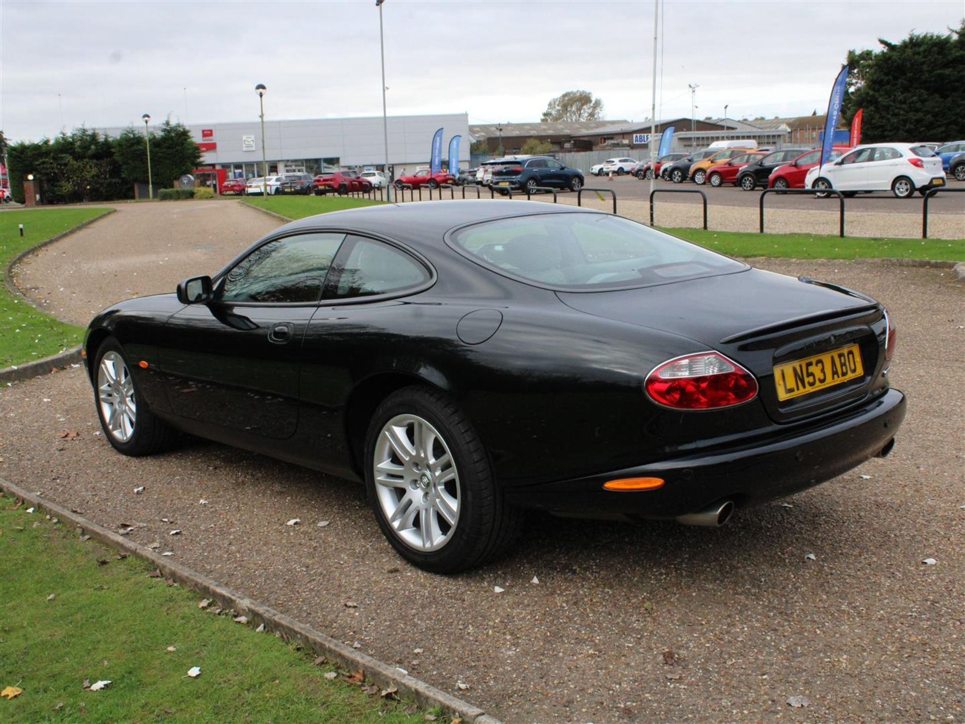 2003 Jaguar XKR 4.2 Coupe Auto 24,000 miles from new - Image 4 of 28