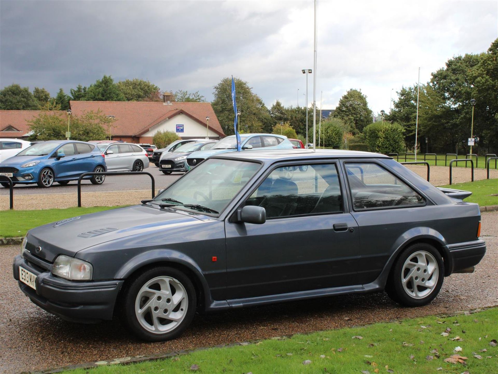 1988 Ford Escort RS Turbo - Image 2 of 21