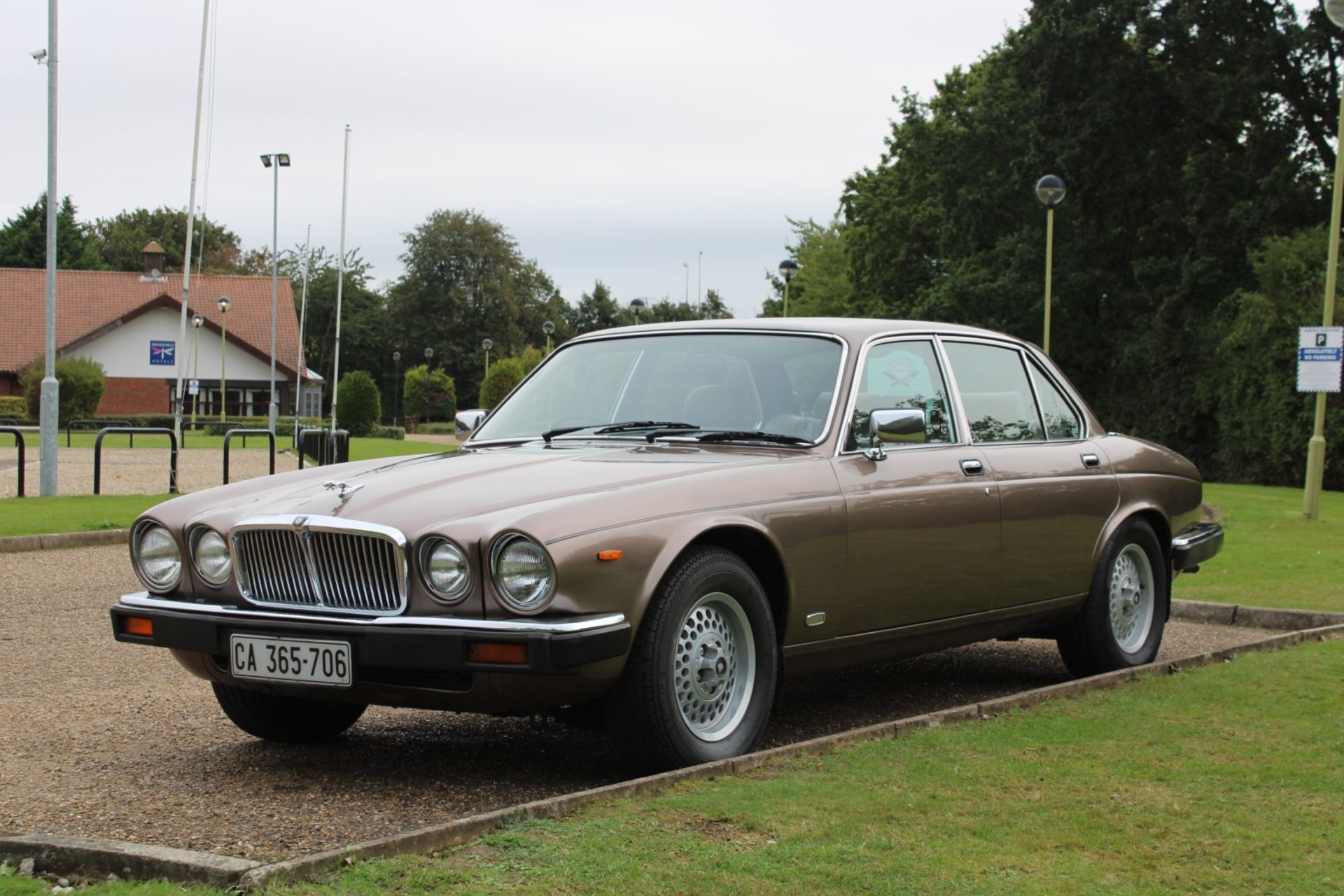 1984 Jaguar XJ6 4.2 Auto Series 3 - Image 3 of 26