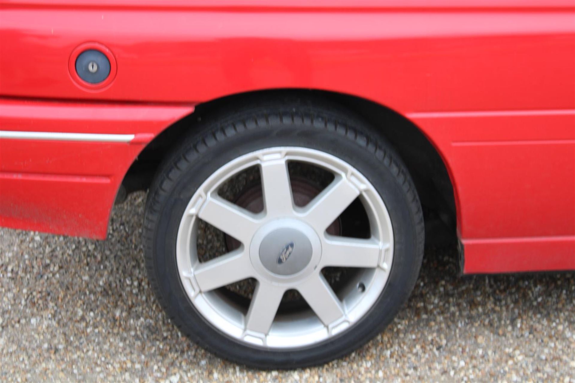 1991 Ford Escort 1.6i Cabriolet - Image 28 of 29