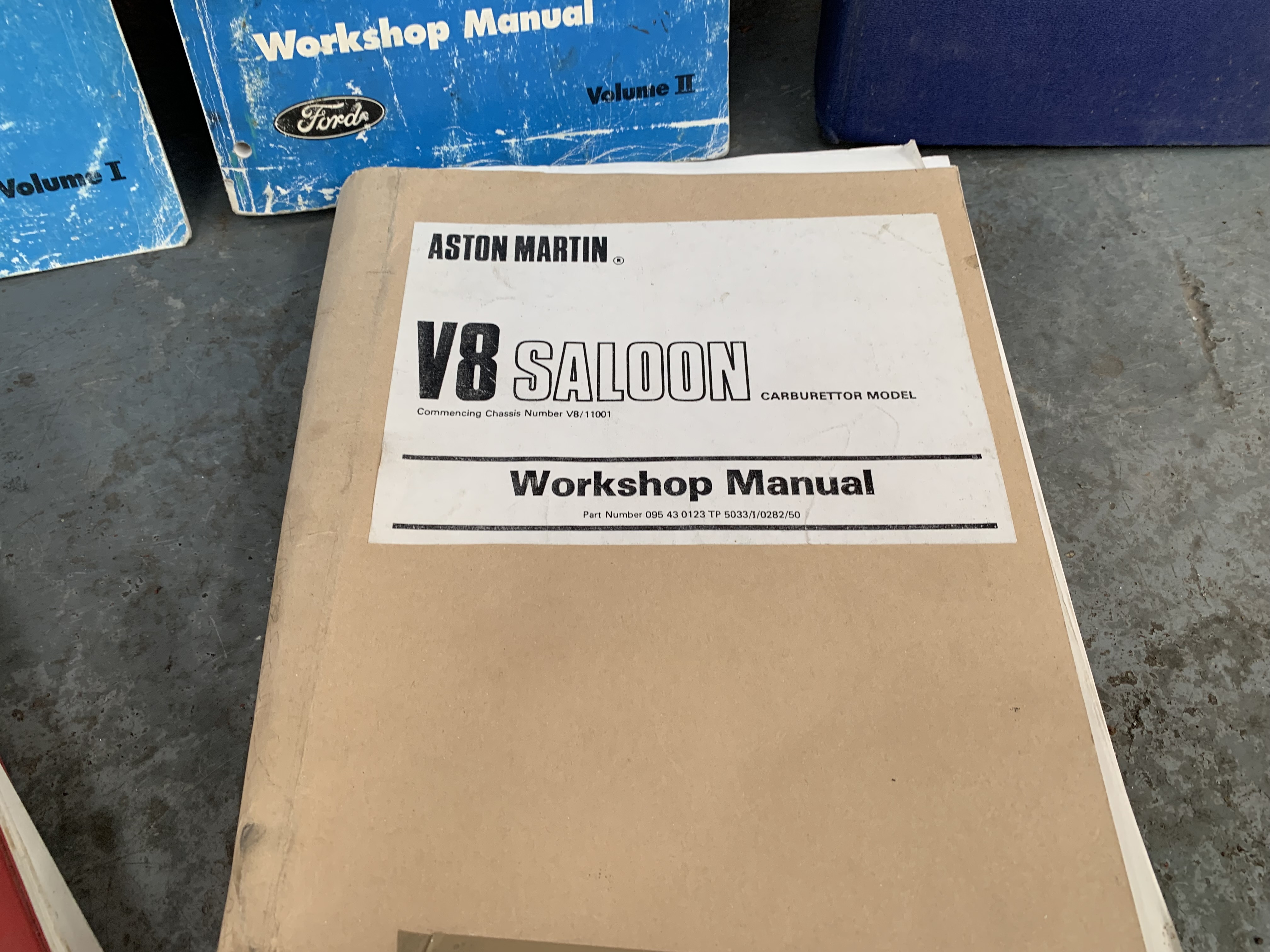 Box Of Workshop Manuals - Image 3 of 4