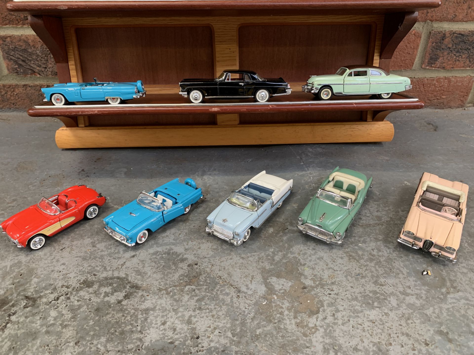 Teak Display Shelf The Classic Cars Of The Fifties - Image 3 of 3