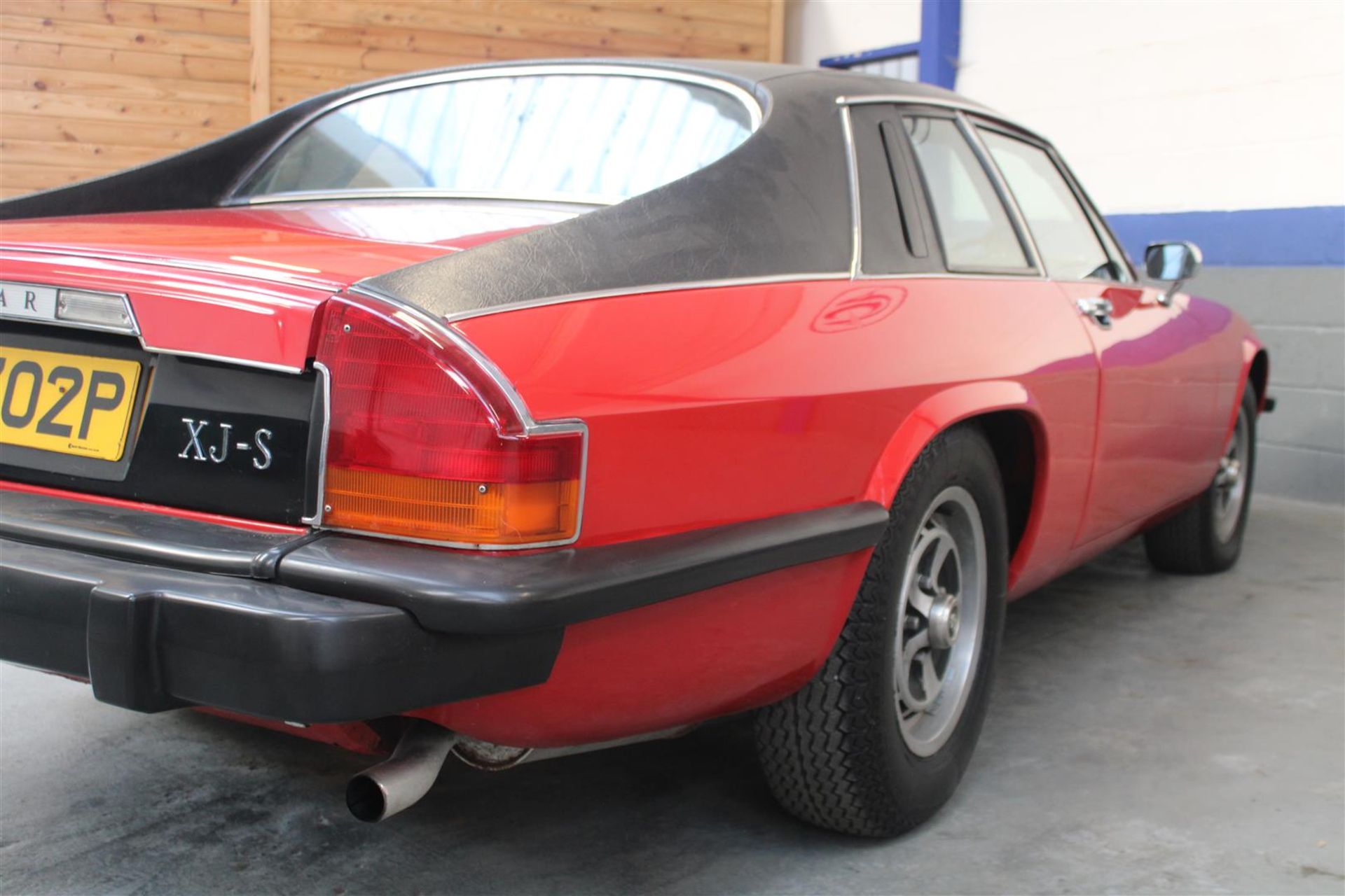 1976 Jaguar XJ-S 5.3 V12 Coupe Auto 29,030 miles from new - Image 20 of 23