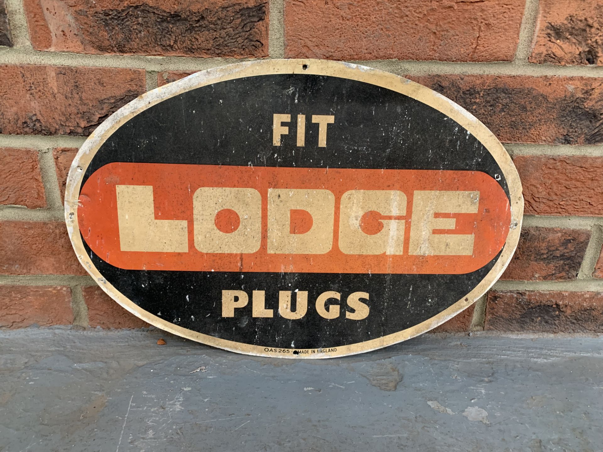 Fit Lodge Spark Plugs Tin Sign