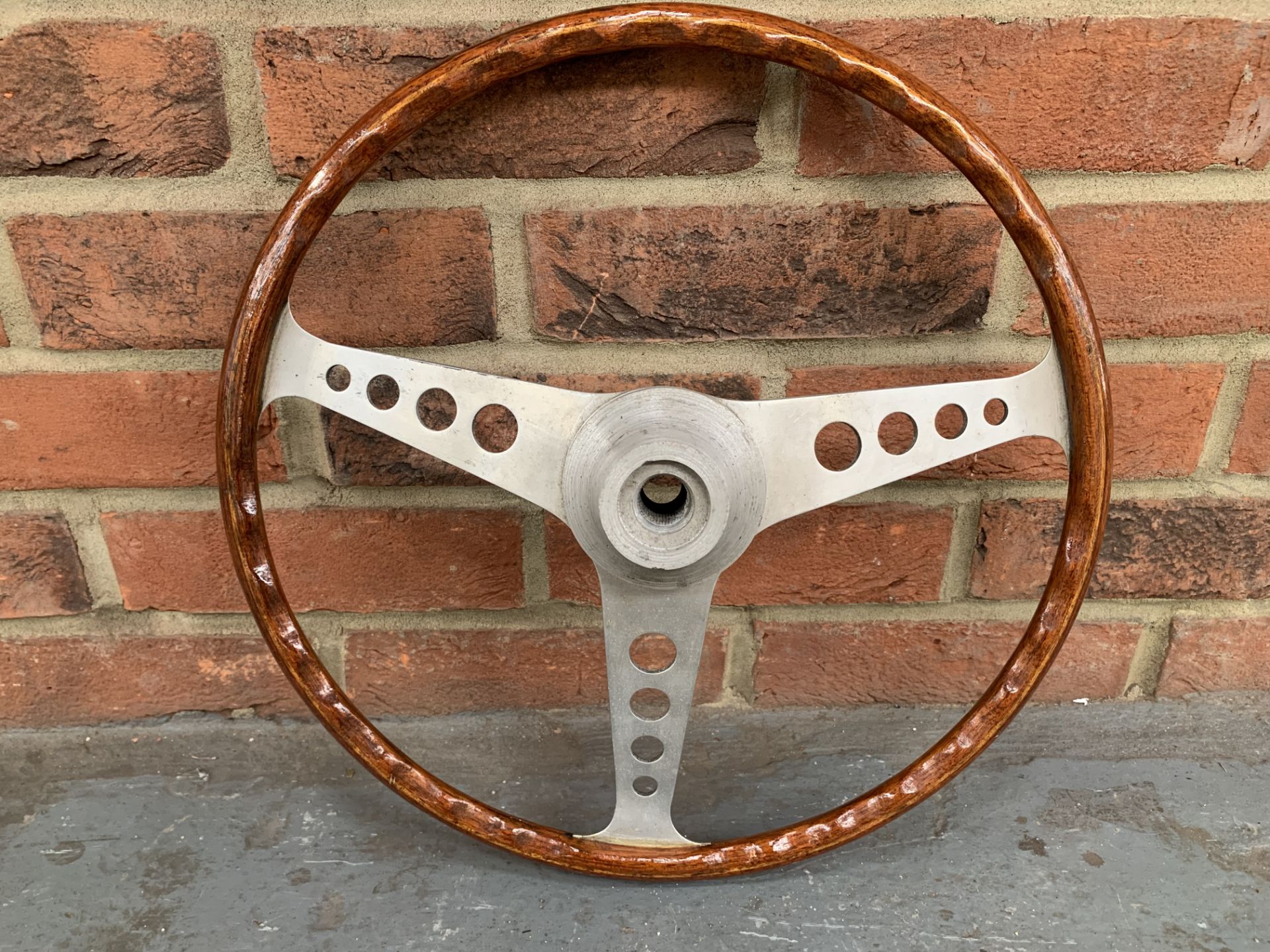 1960's Les Leston 15 Inch Steering Wheel - Image 4 of 4