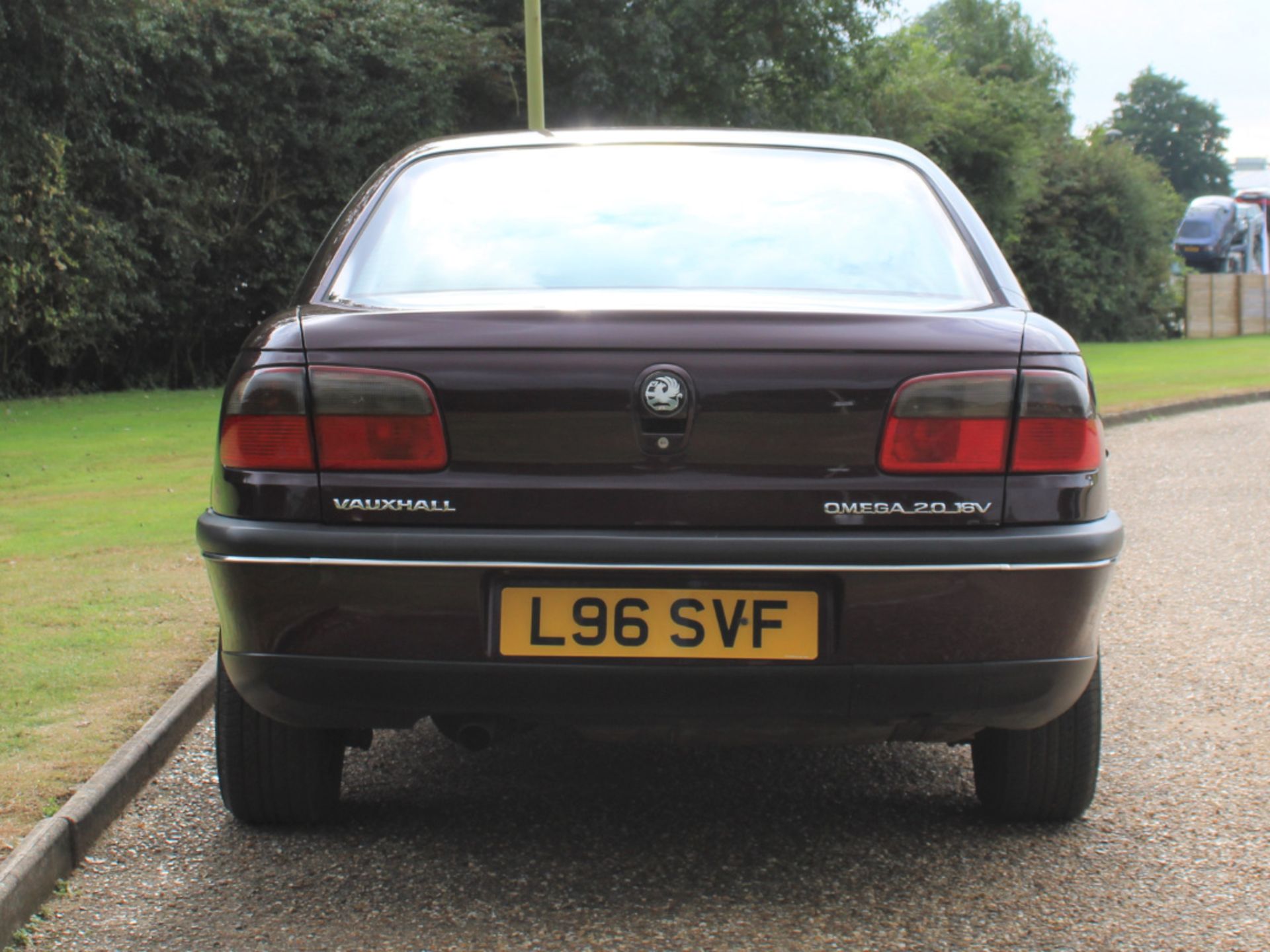 1994 Vauxhall Omega 2.0 16v GLS - Image 6 of 24
