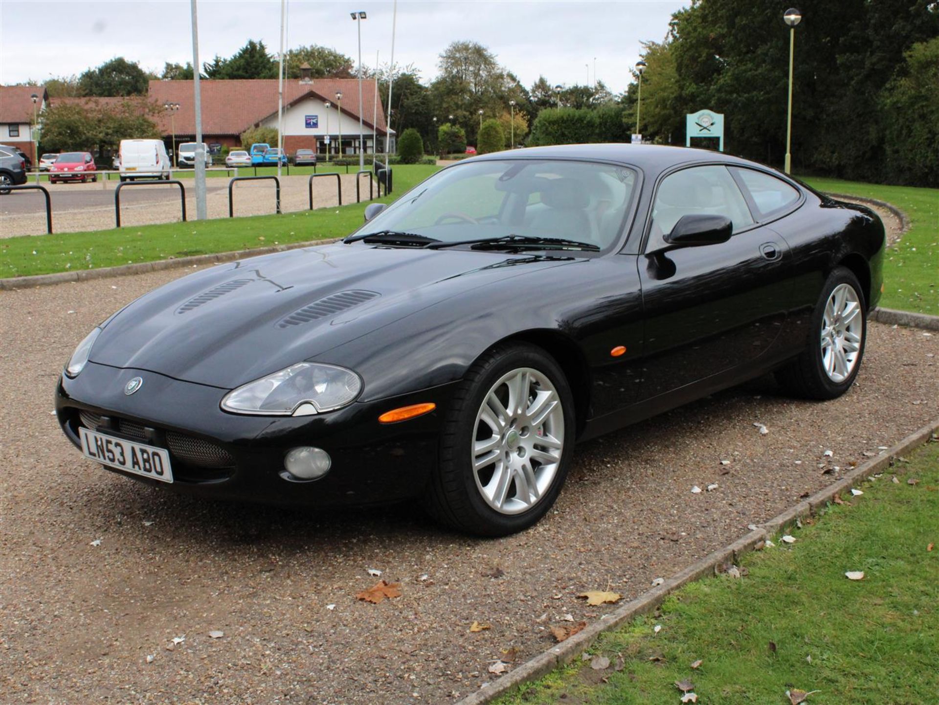 2003 Jaguar XKR 4.2 Coupe Auto 24,000 miles from new - Image 5 of 28