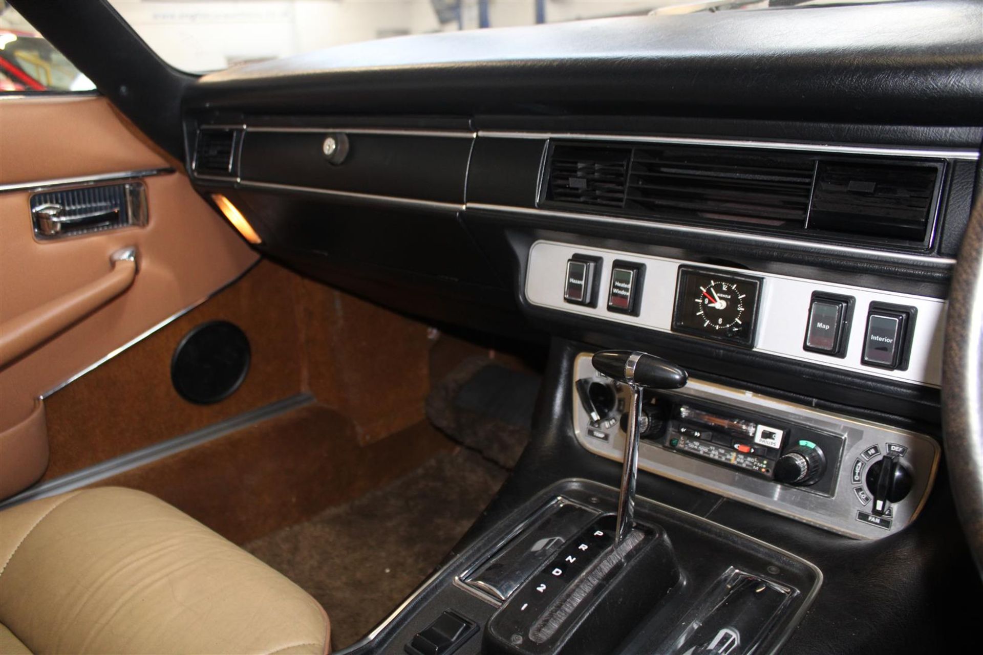 1976 Jaguar XJ-S 5.3 V12 Coupe Auto 29,030 miles from new - Image 10 of 23