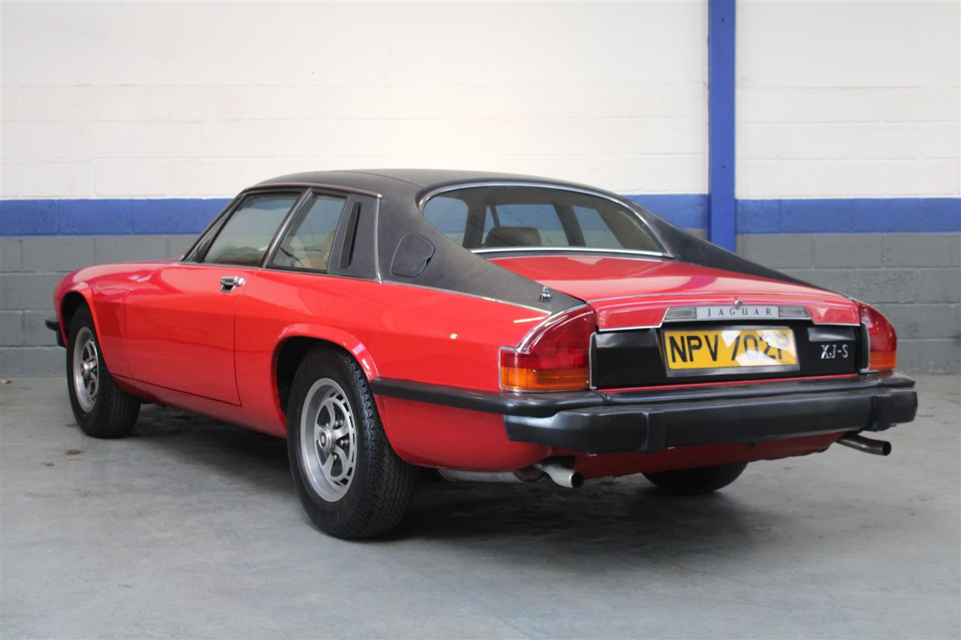 1976 Jaguar XJ-S 5.3 V12 Coupe Auto 29,030 miles from new - Image 17 of 23