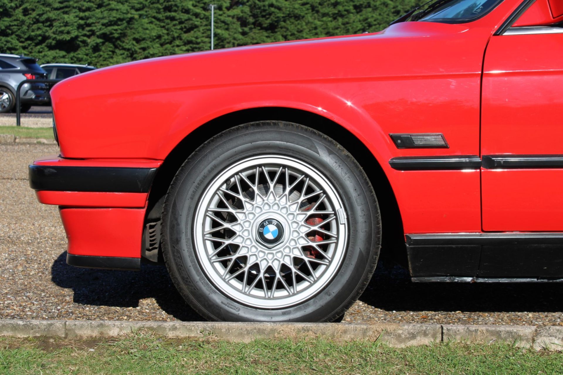 1992 BMW E30 318i Convertible - Image 12 of 26