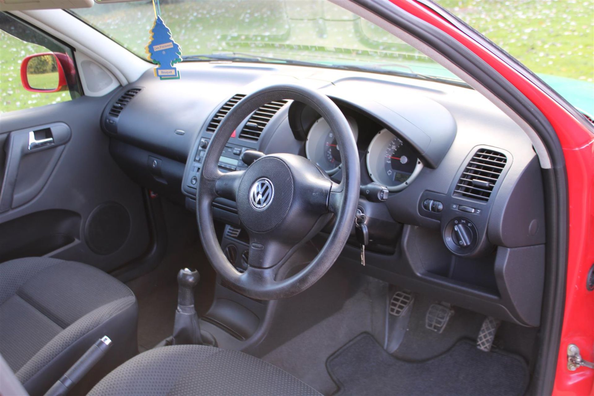 2001 VW Polo 1.4 Match - Image 14 of 27