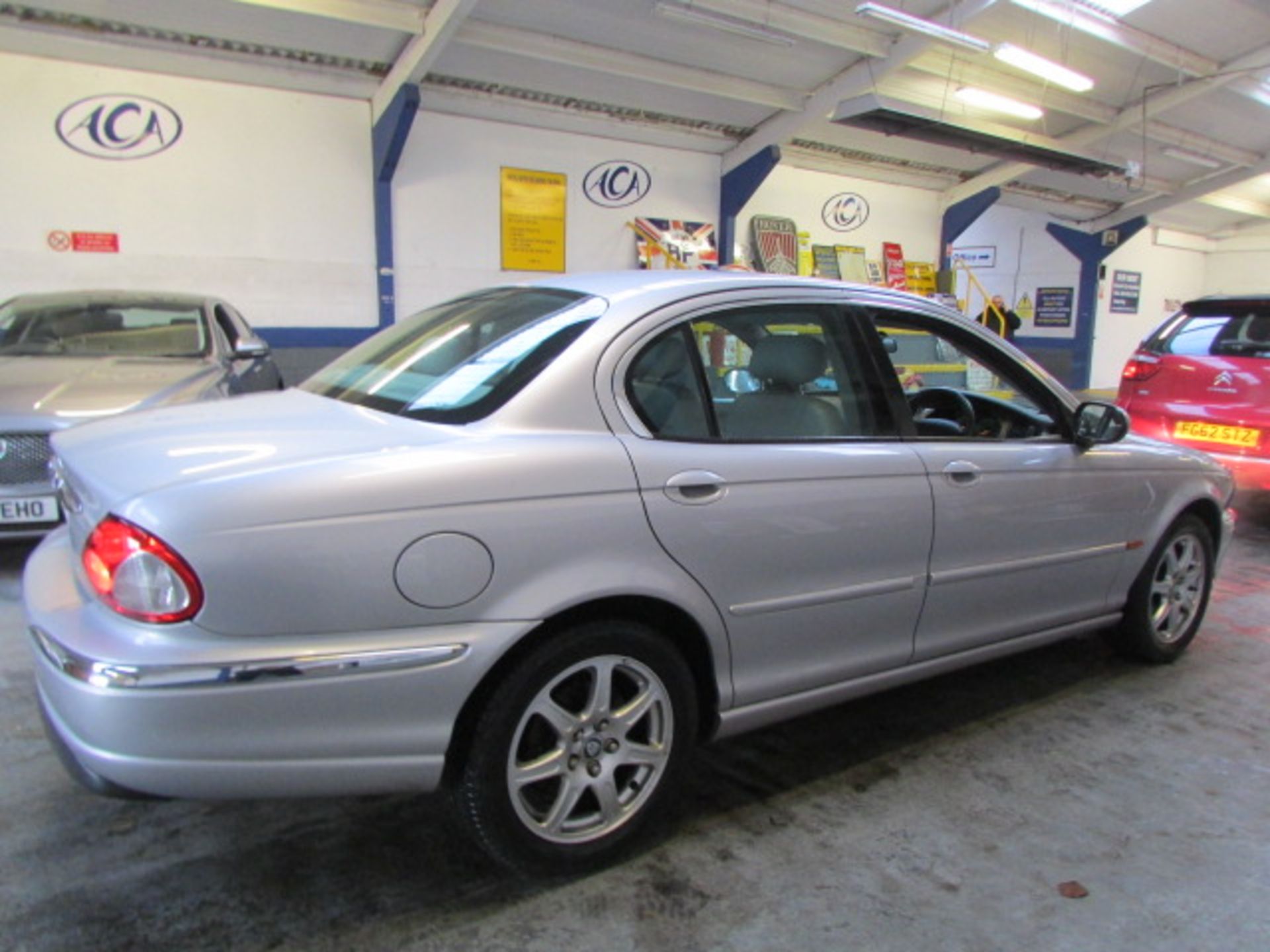 02 02 Jaguar X Type - Image 3 of 15