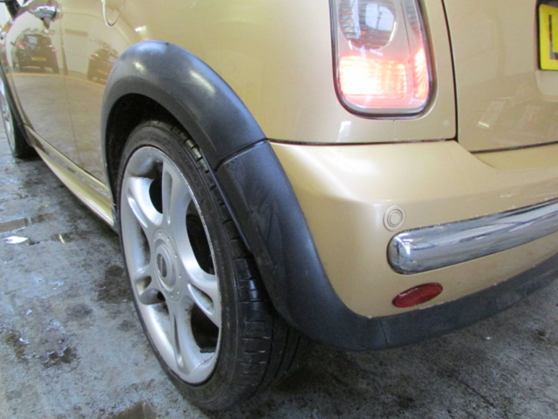 03 03 Mini Cooper - Image 7 of 20