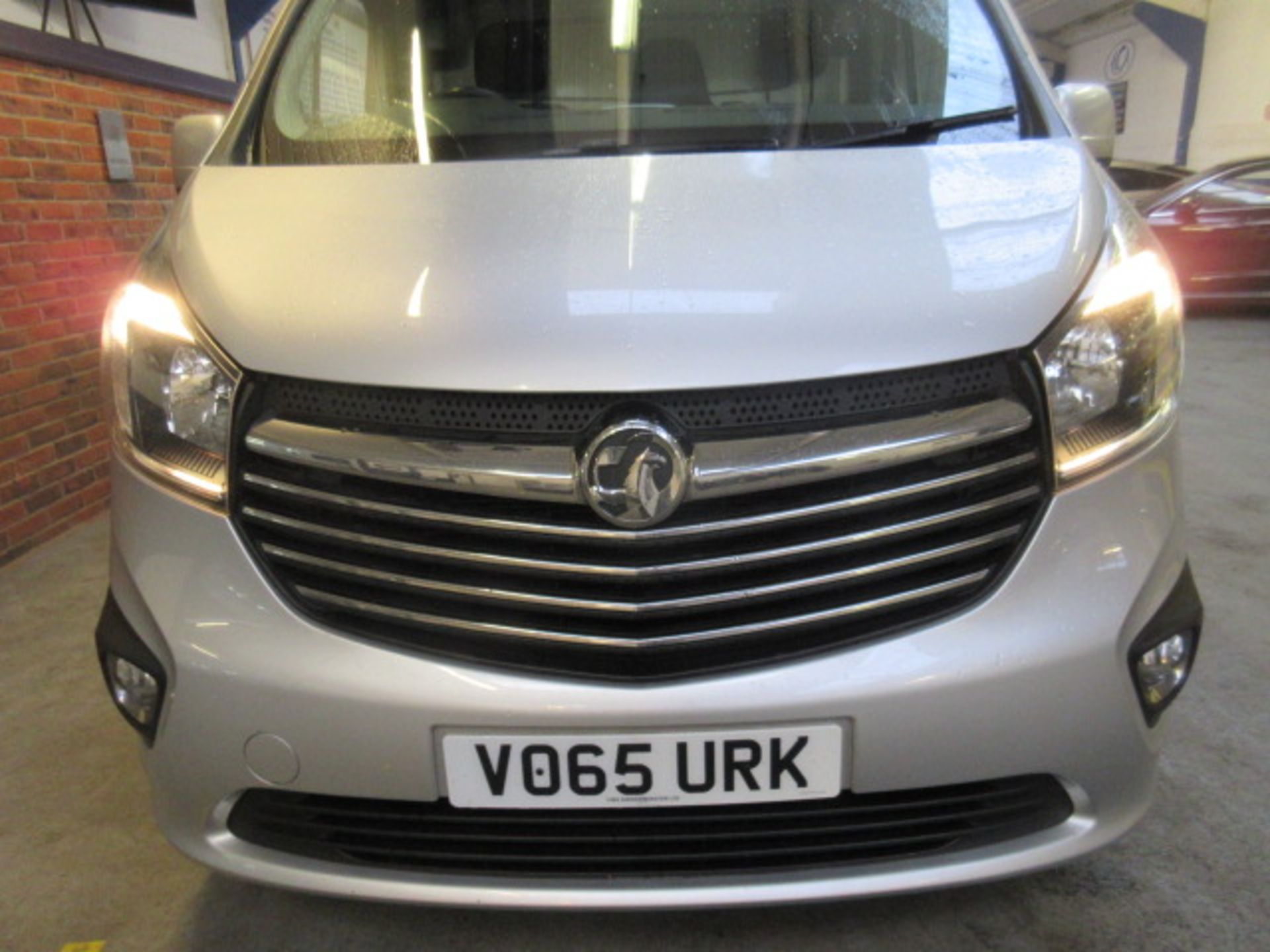 65 15 Vauxhall Vivaro 2900 Sportive - Image 4 of 21