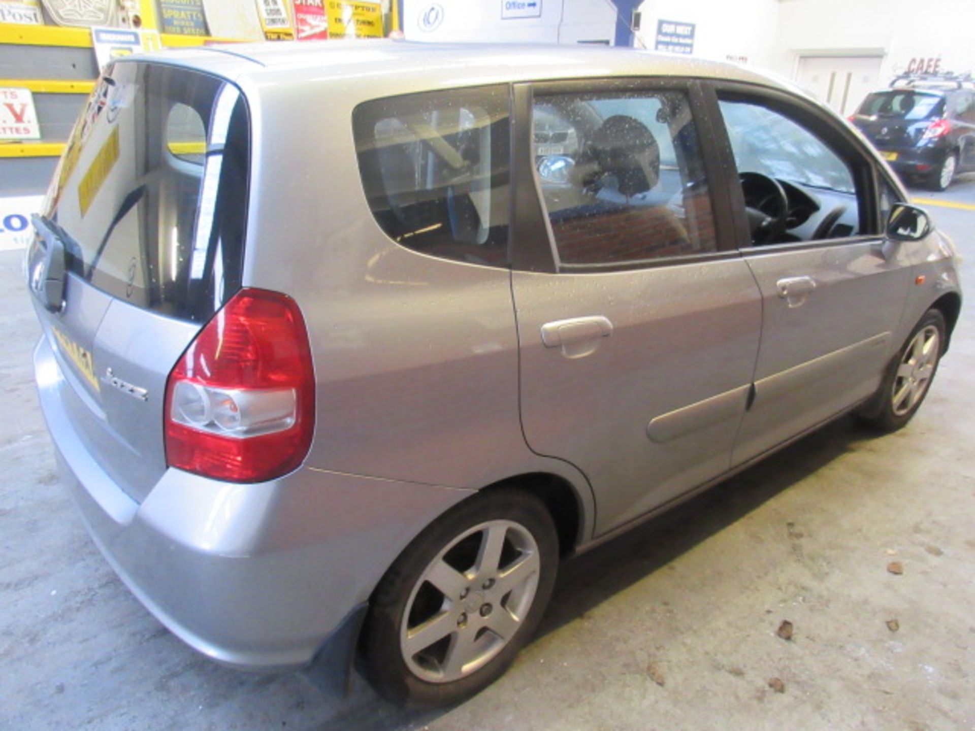 04 04 Honda Jazz SE Sport - Image 2 of 16