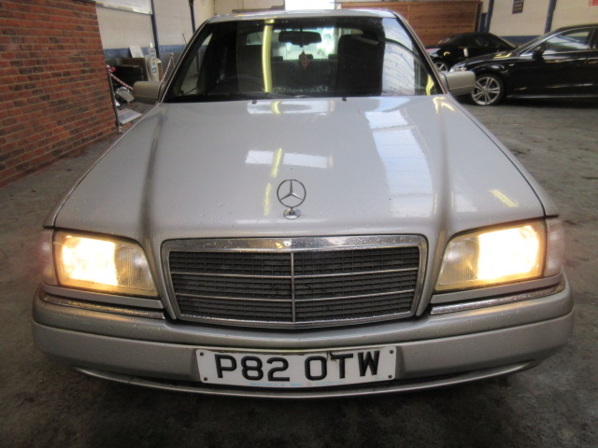 1997 Mercedes C180 Elegance Auto - Image 6 of 17