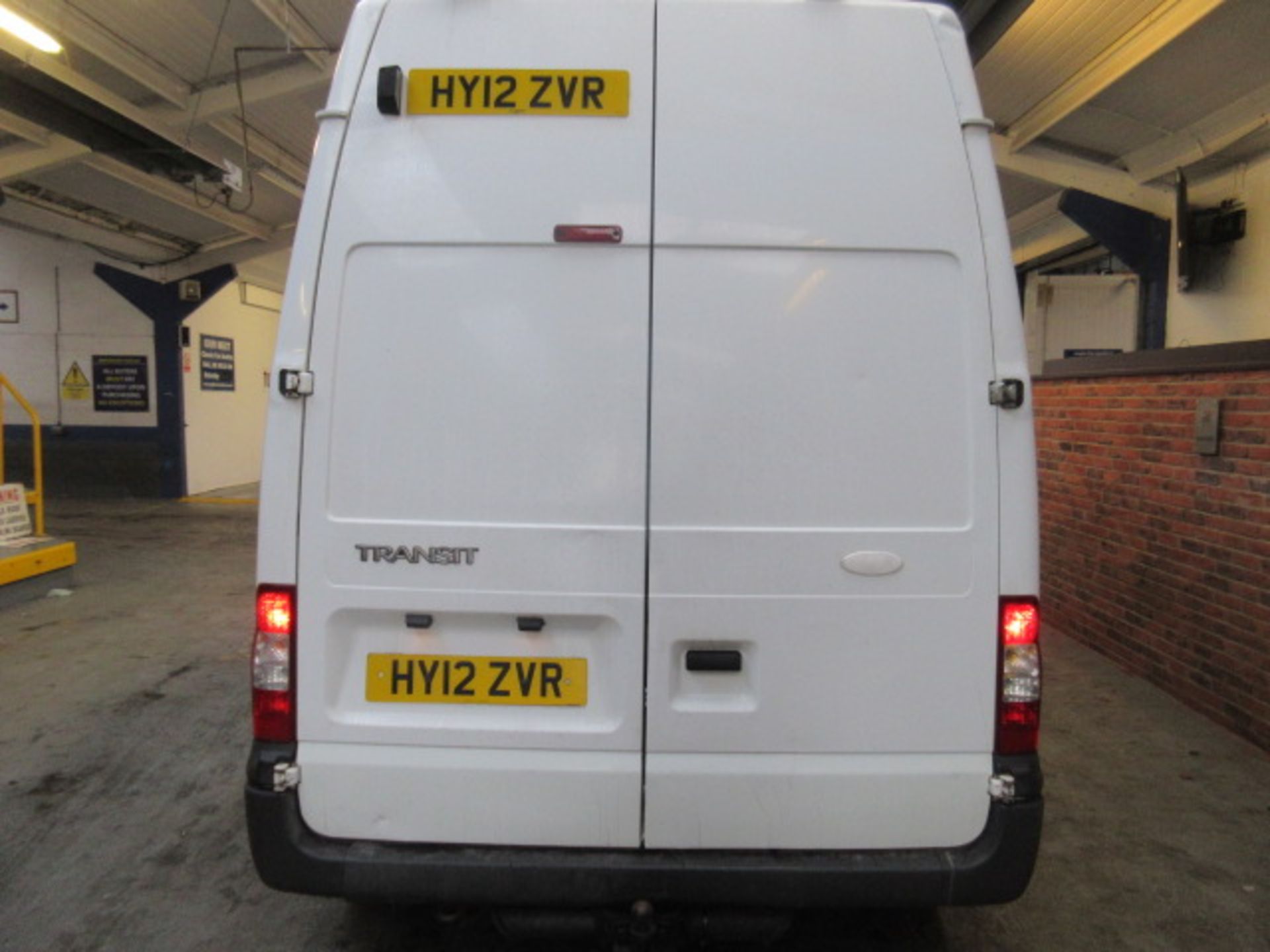 12 12 Ford Transit 100 T350 RWD - Image 7 of 14