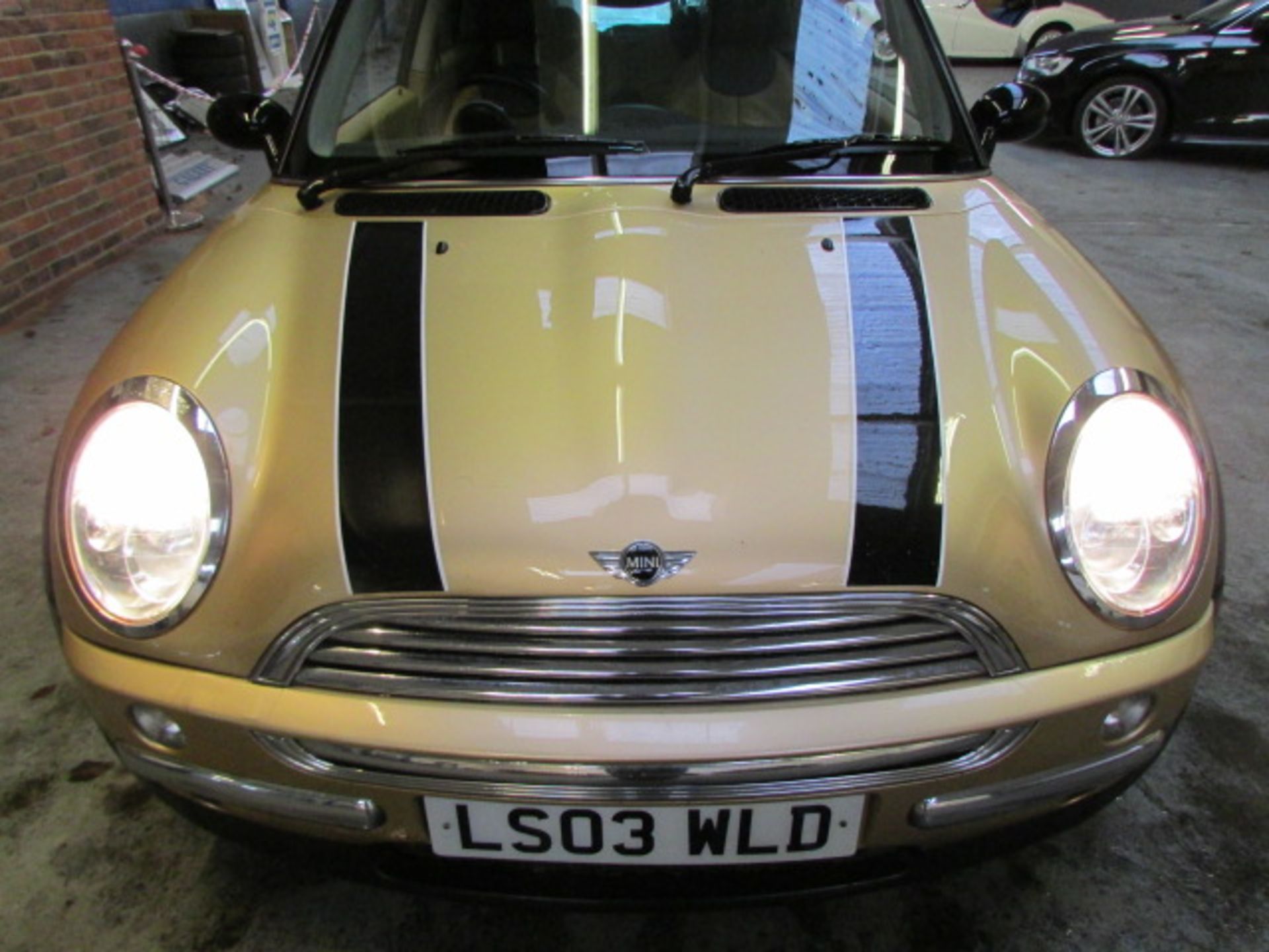 03 03 Mini Cooper - Image 14 of 20