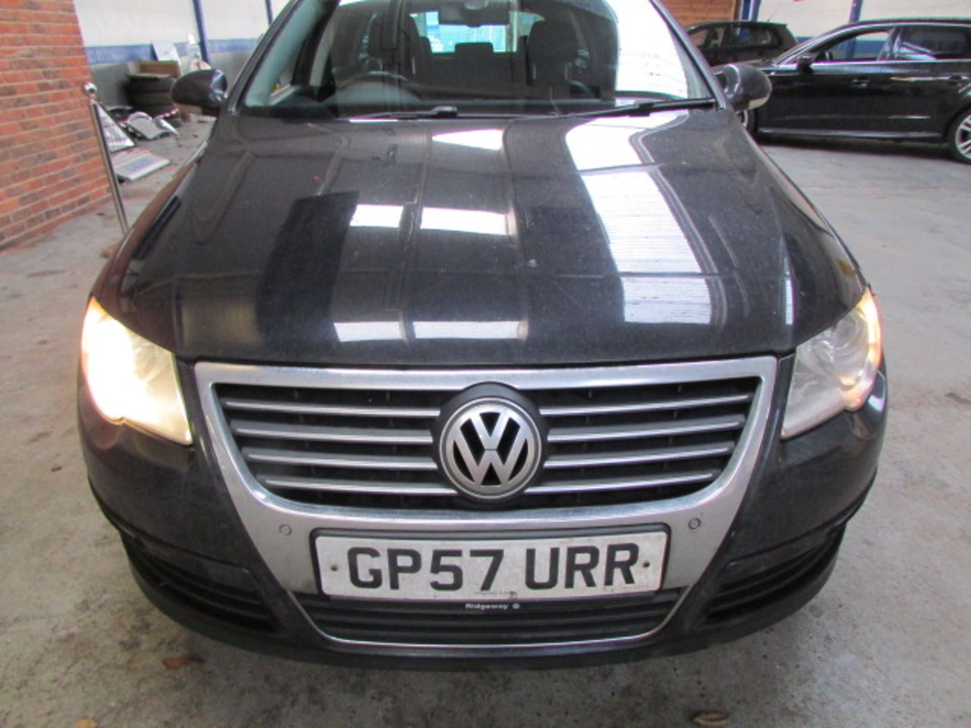 57 08 VW Passat TDI SEL - Image 4 of 21