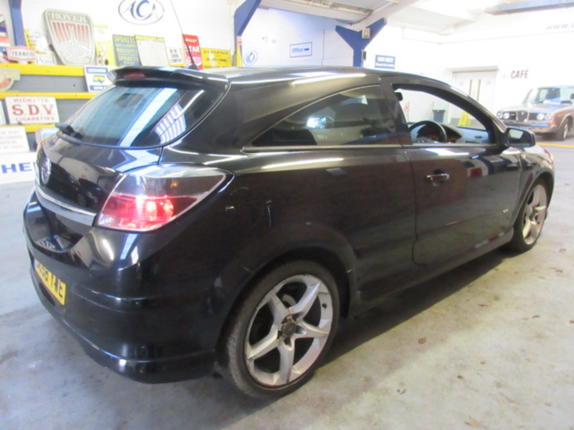 58 08 Vauxhall Astra SRI+ CDTI 150 - Image 3 of 16