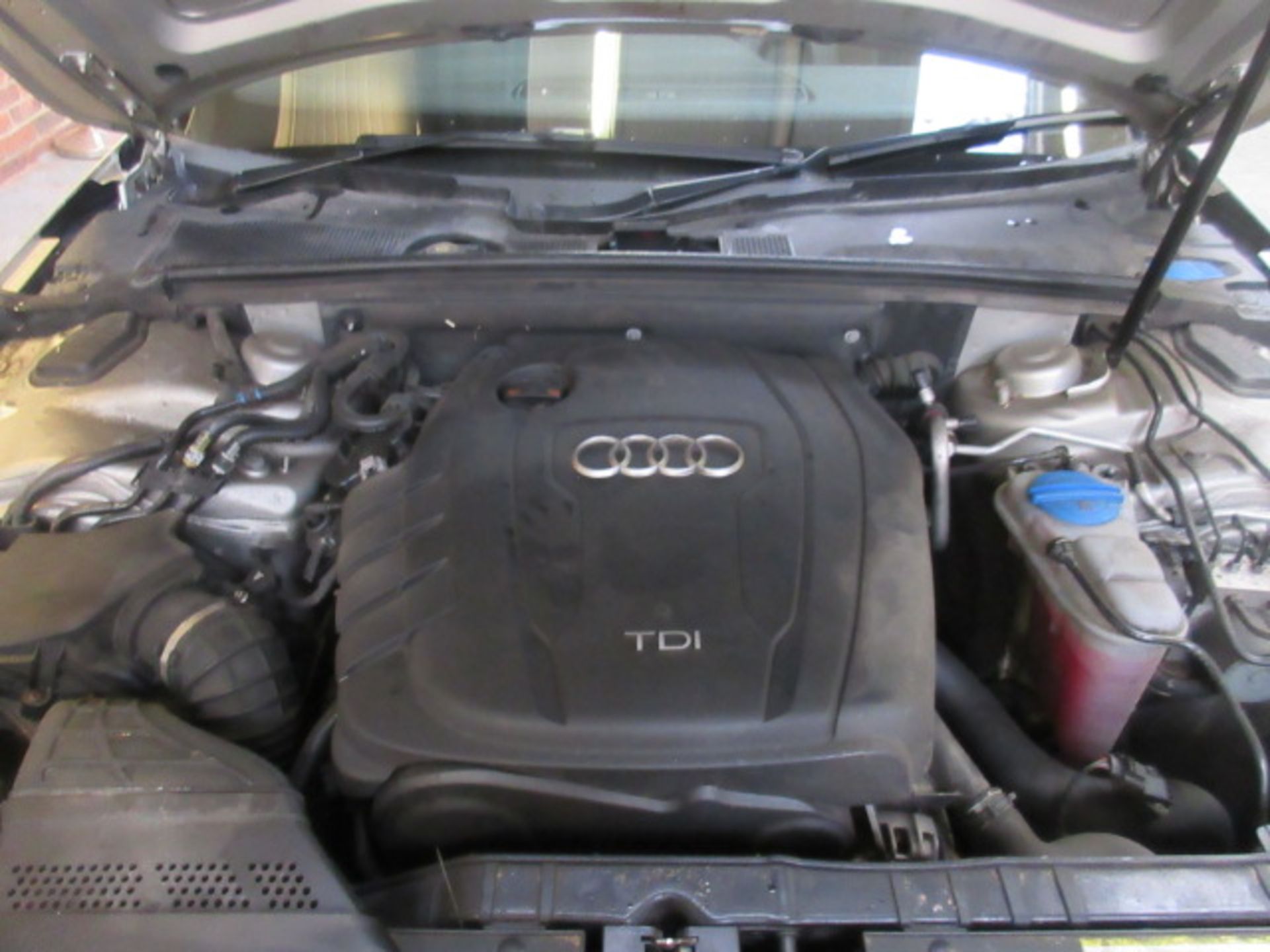 12 12 Audi A4 Technik TDI - Image 8 of 18