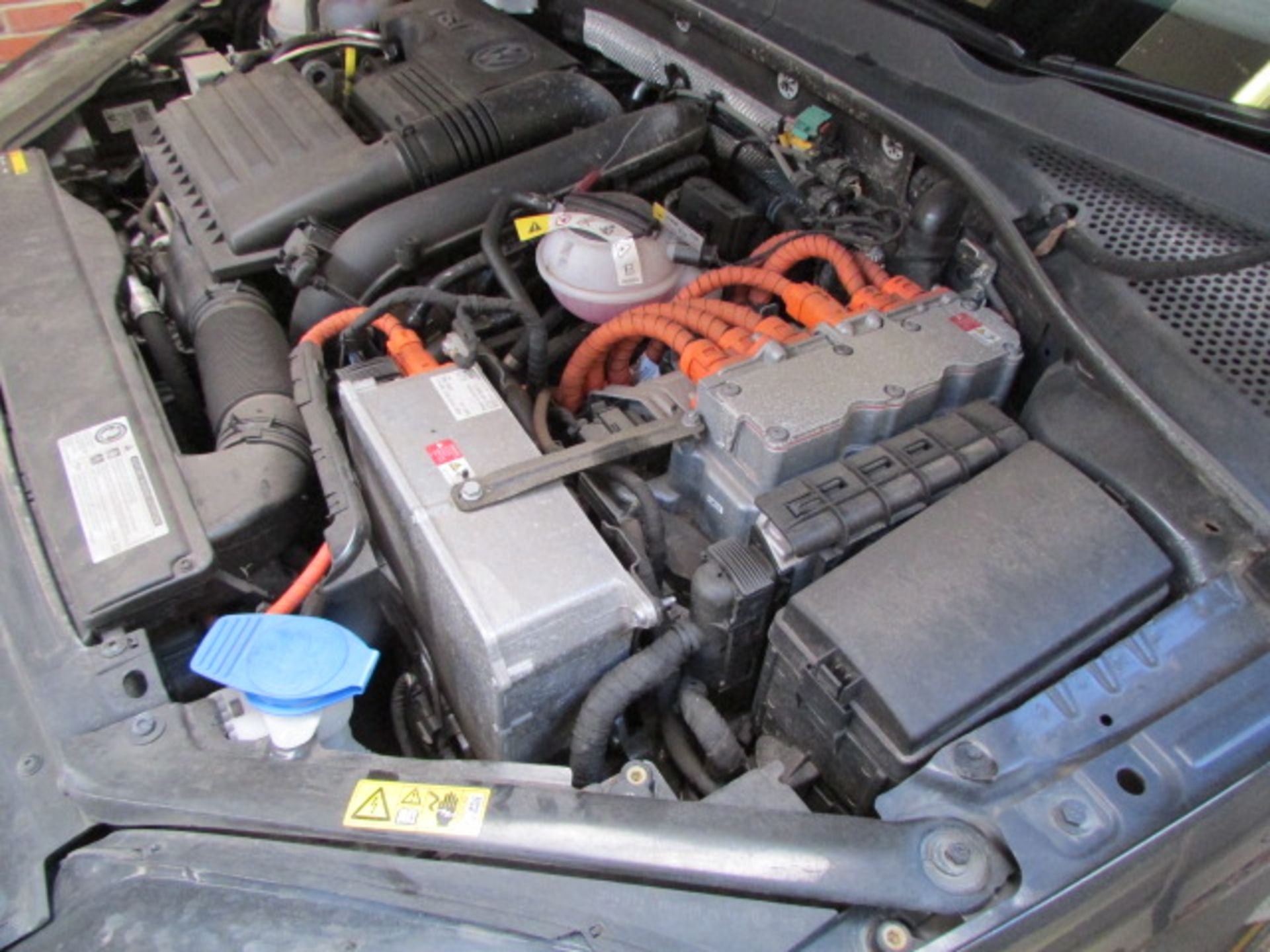 16 16 VW Golf GTE - Image 7 of 24