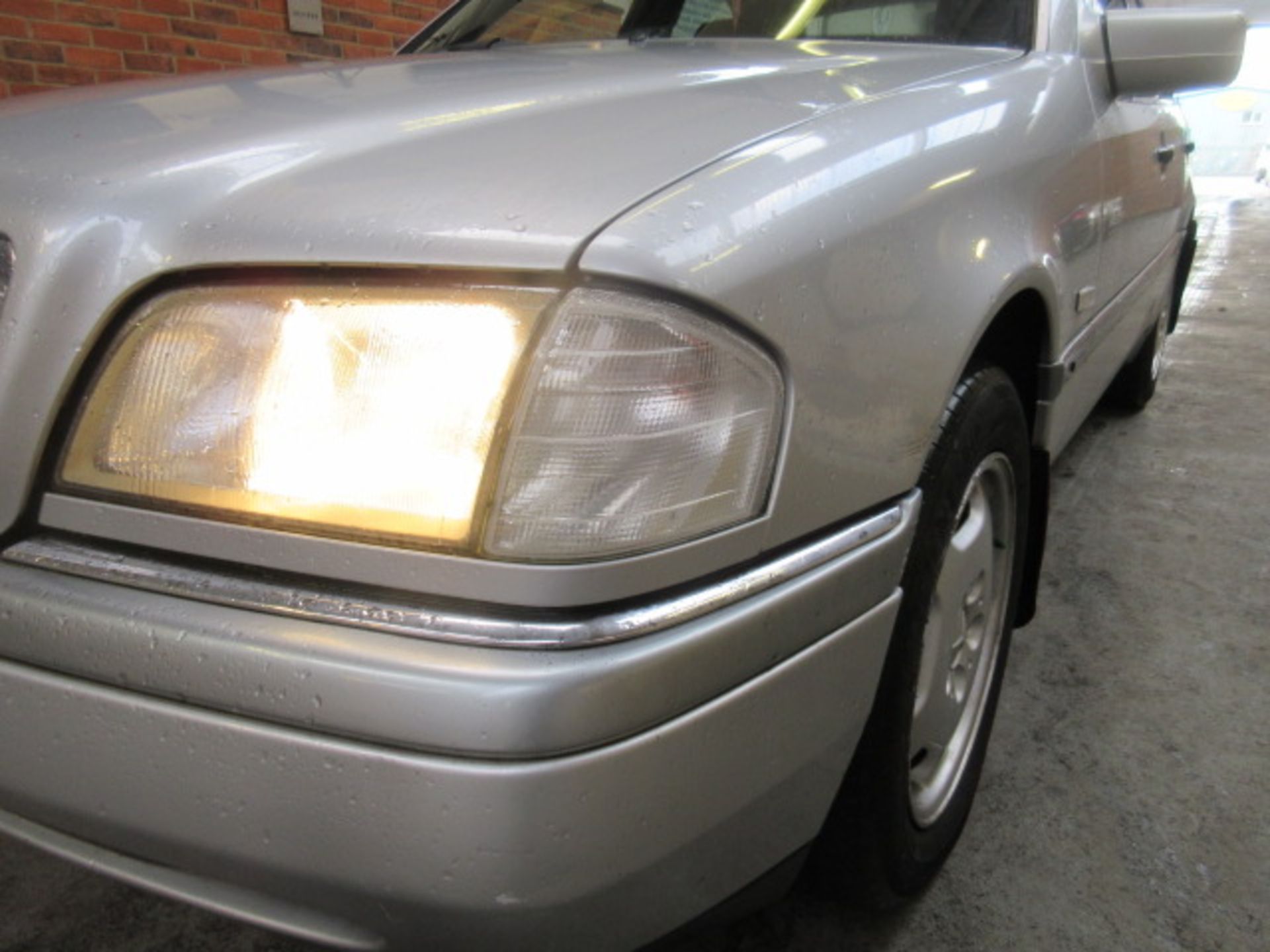 1997 Mercedes C180 Elegance Auto - Image 9 of 17