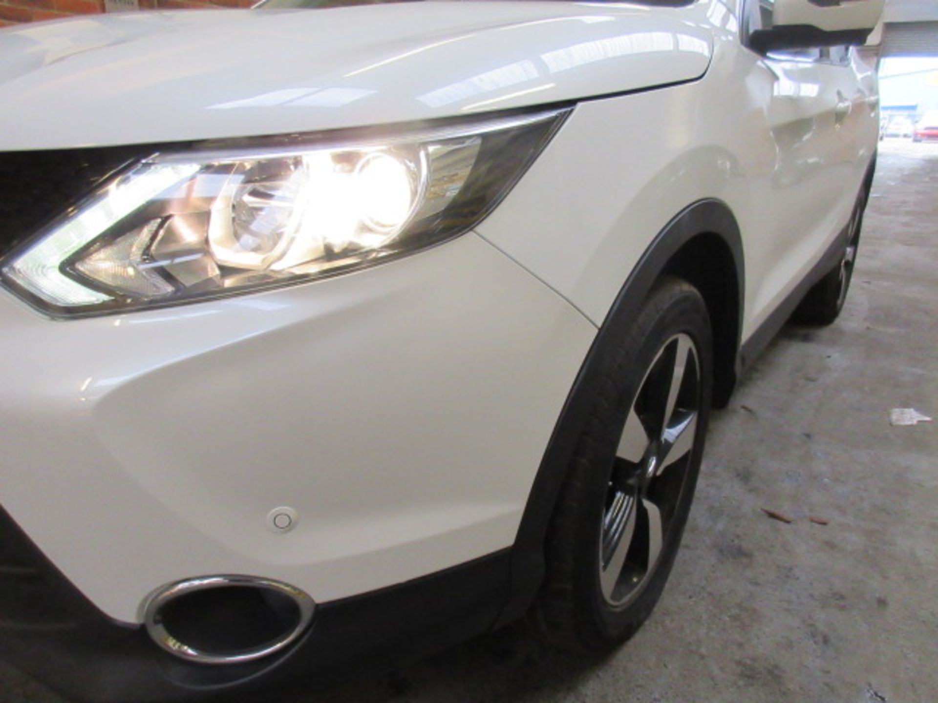 64 14 Nissan Qashqai N-Tec + DIG-T - Image 8 of 18