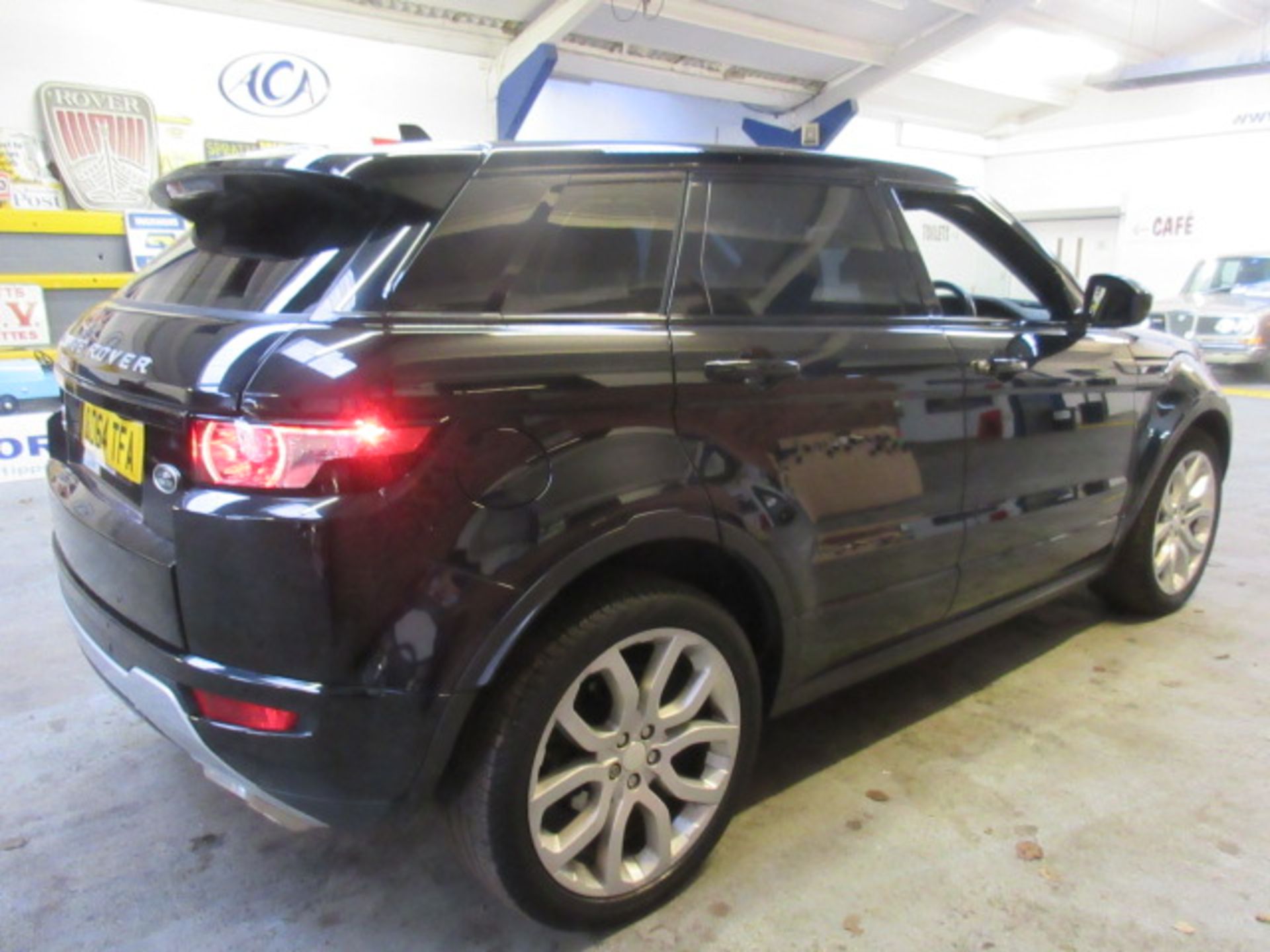 64 14 Range Rover Evoque Dyn SD4 - Image 2 of 18