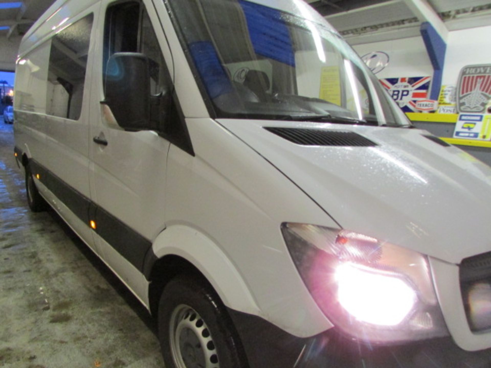 14 14 Mercedes Sprinter 313CDI - Image 5 of 15