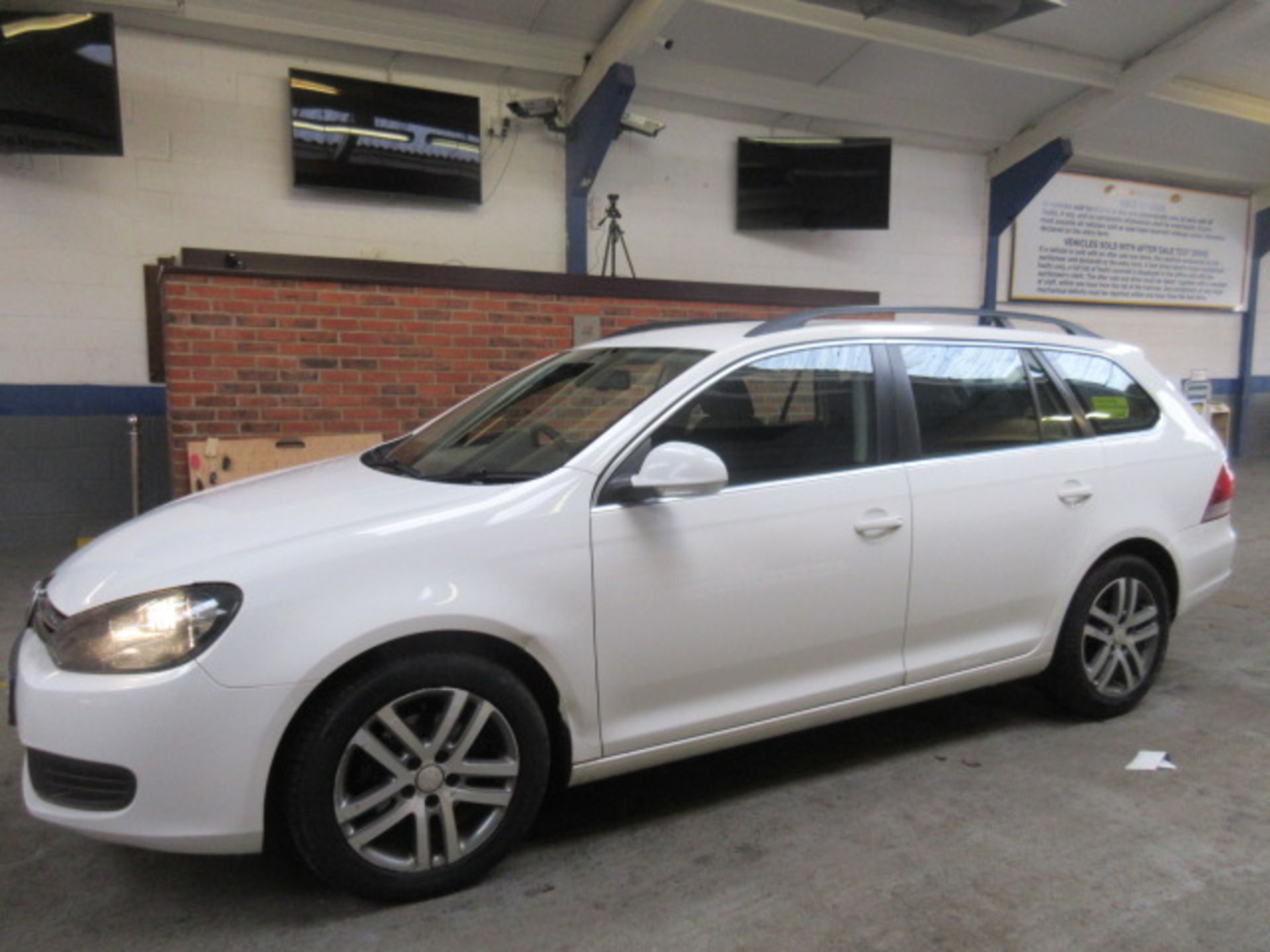 60 10 VW Golf SE TDI