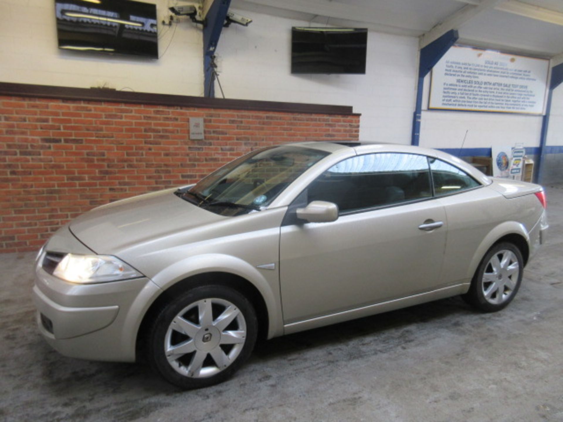 08 08 Renault Megane Dynamique